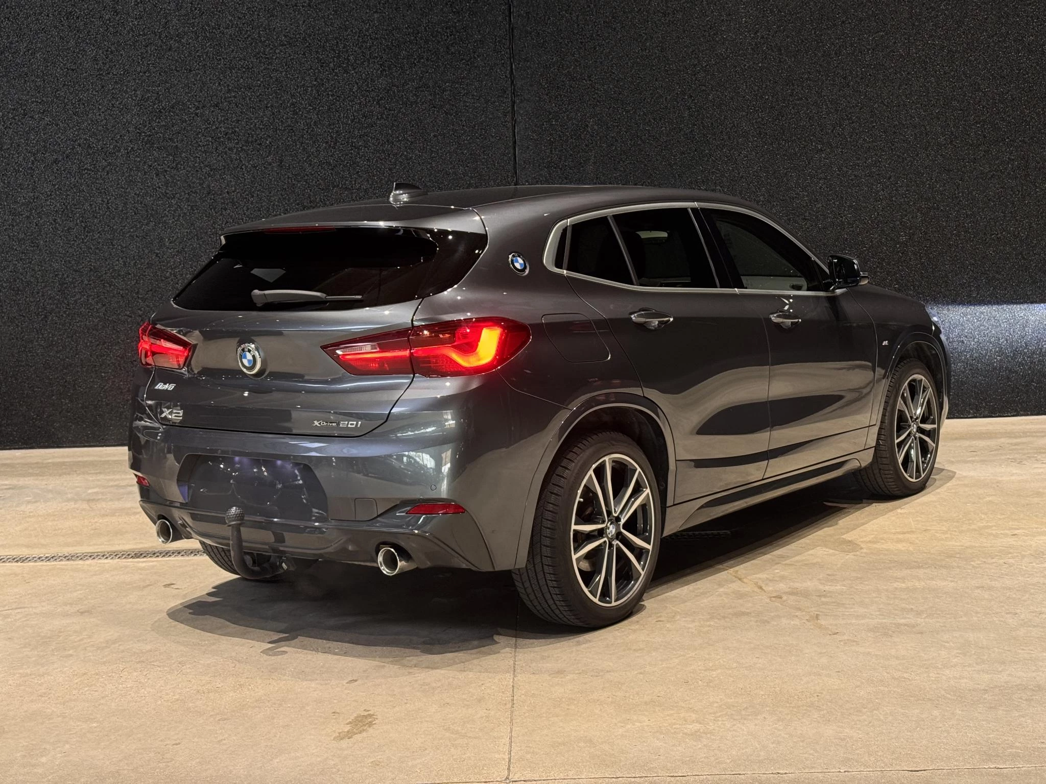 BMW X2 xDrive20i