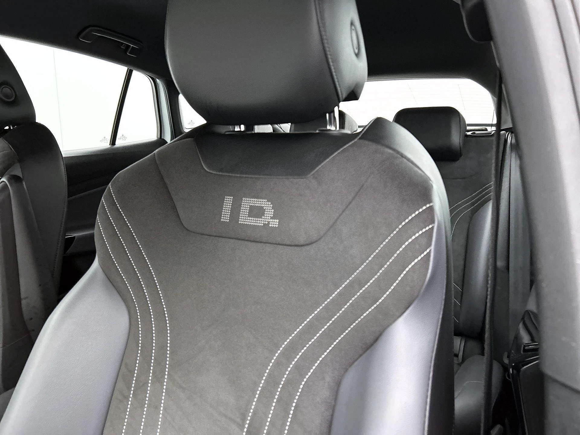 Volkswagen-ID.5-image-11
