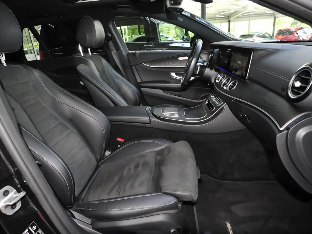 Mercedes-Benz-E-Klasse 220 d-image-12