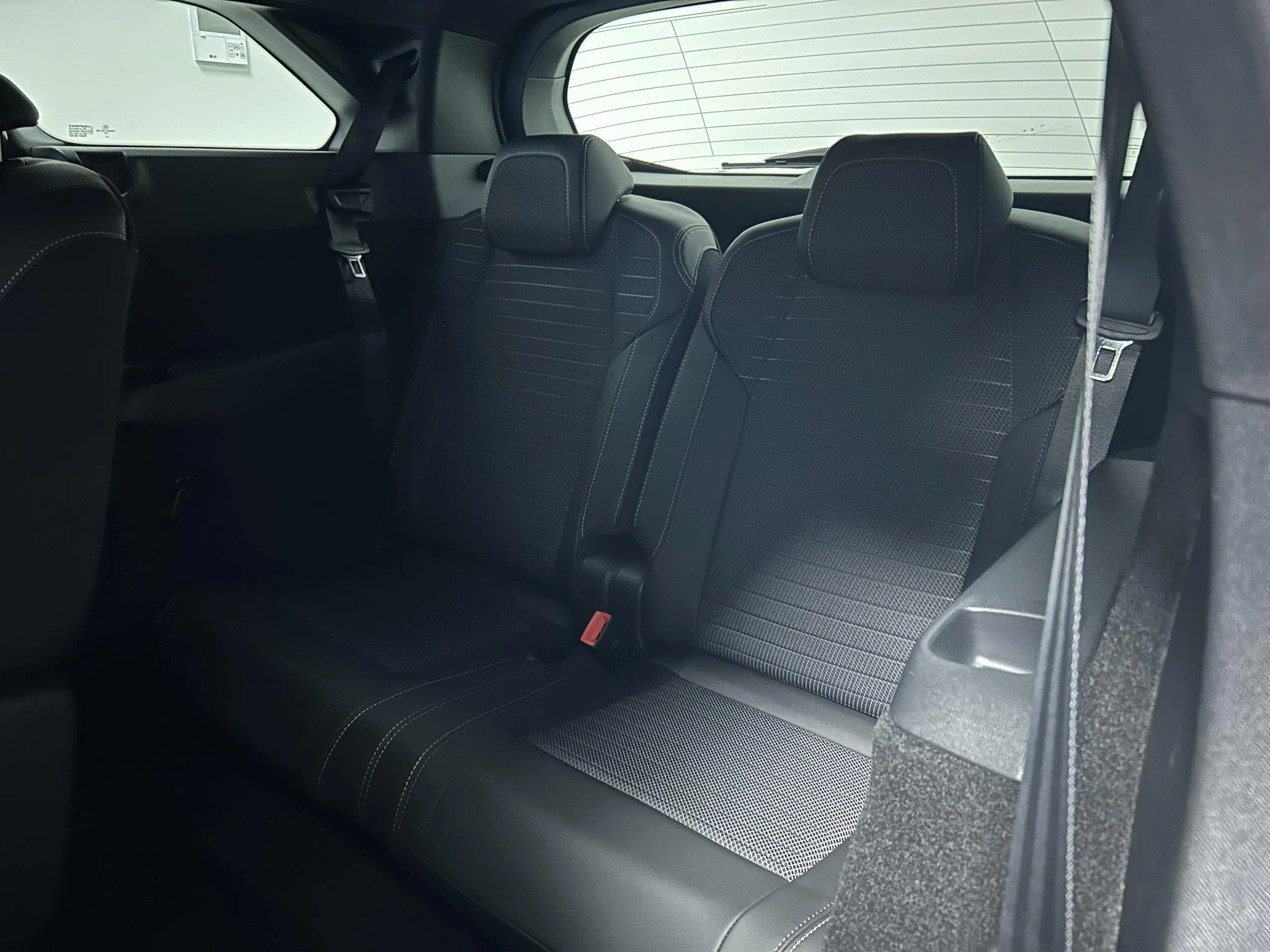Peugeot-5008-image-16