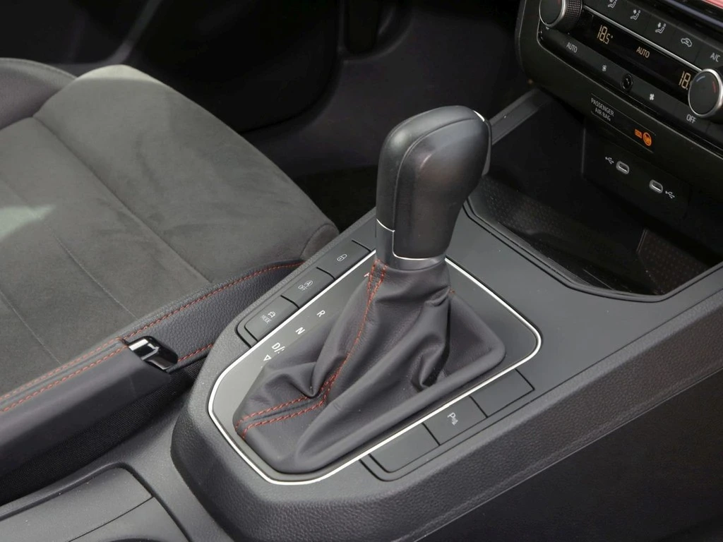 SEAT-Ibiza-image-9
