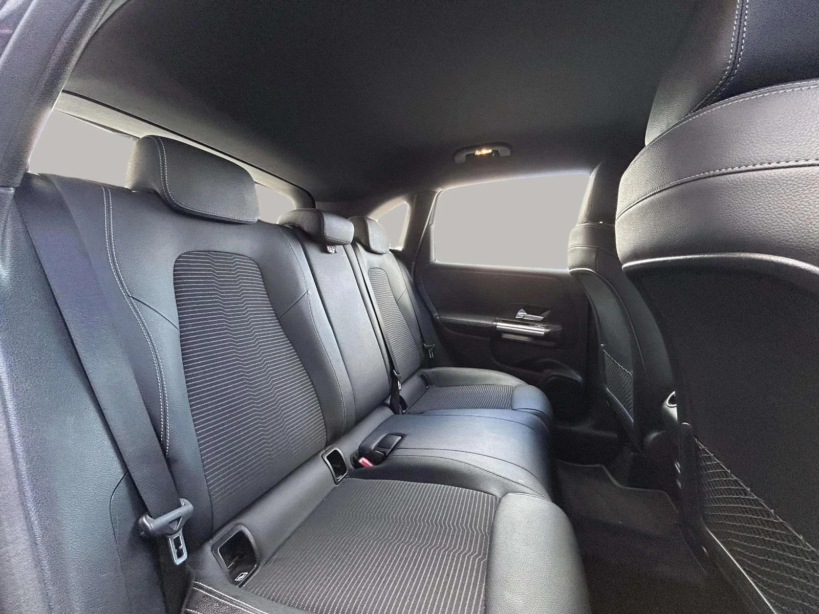 Mercedes-Benz-B-Klasse-image-16