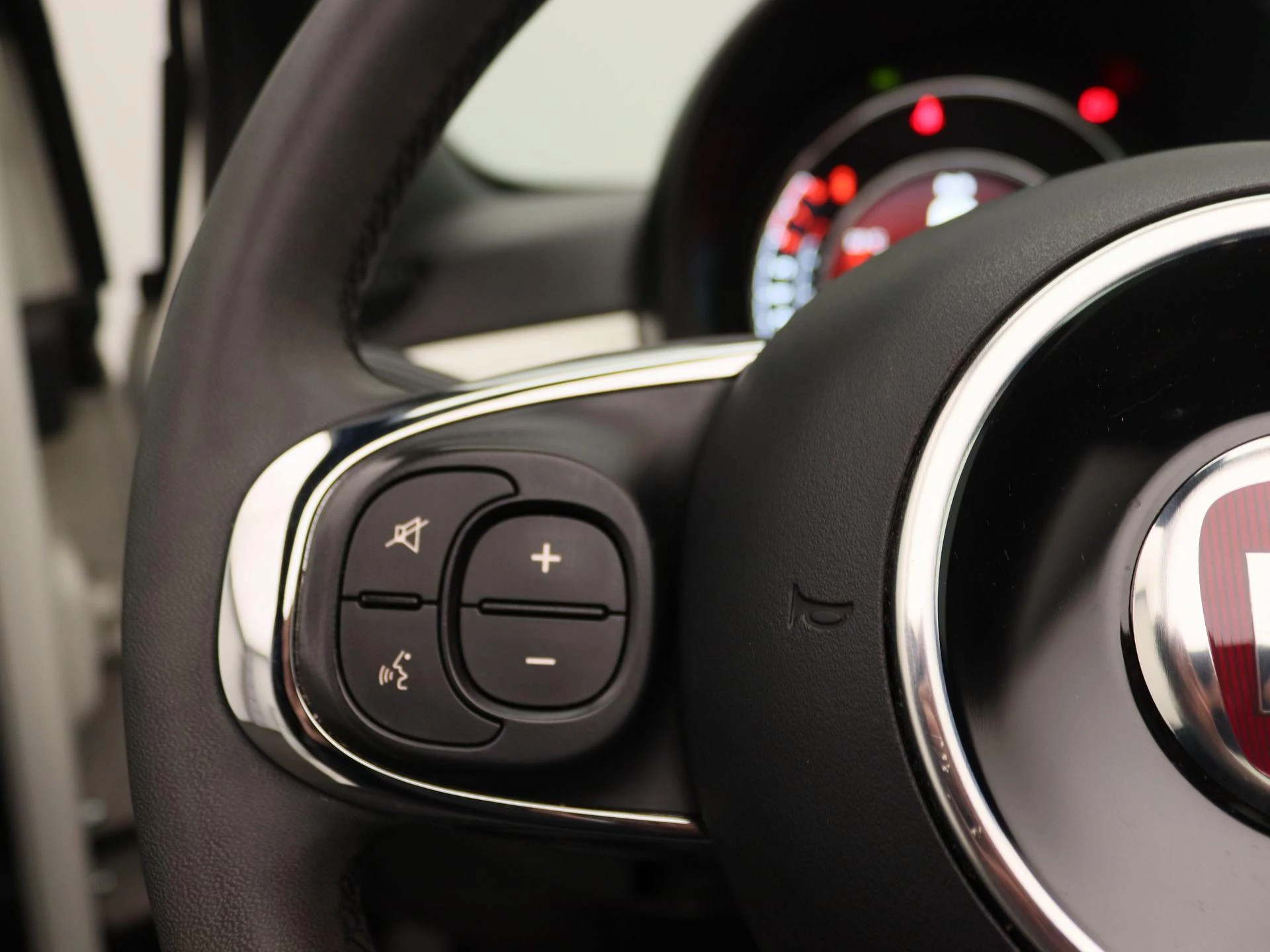 Fiat-500C-image-19