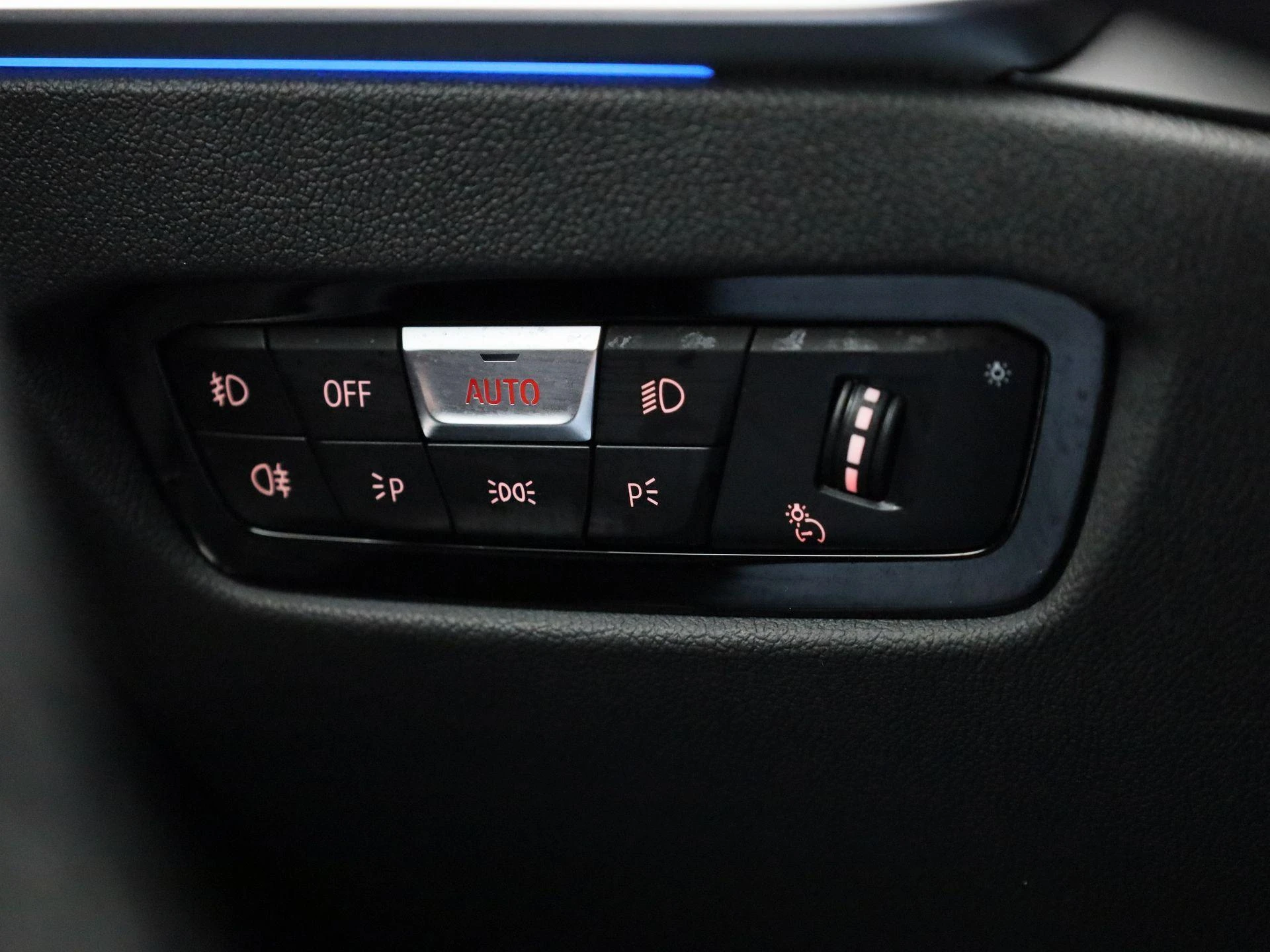 BMW-3 Serie-image-27