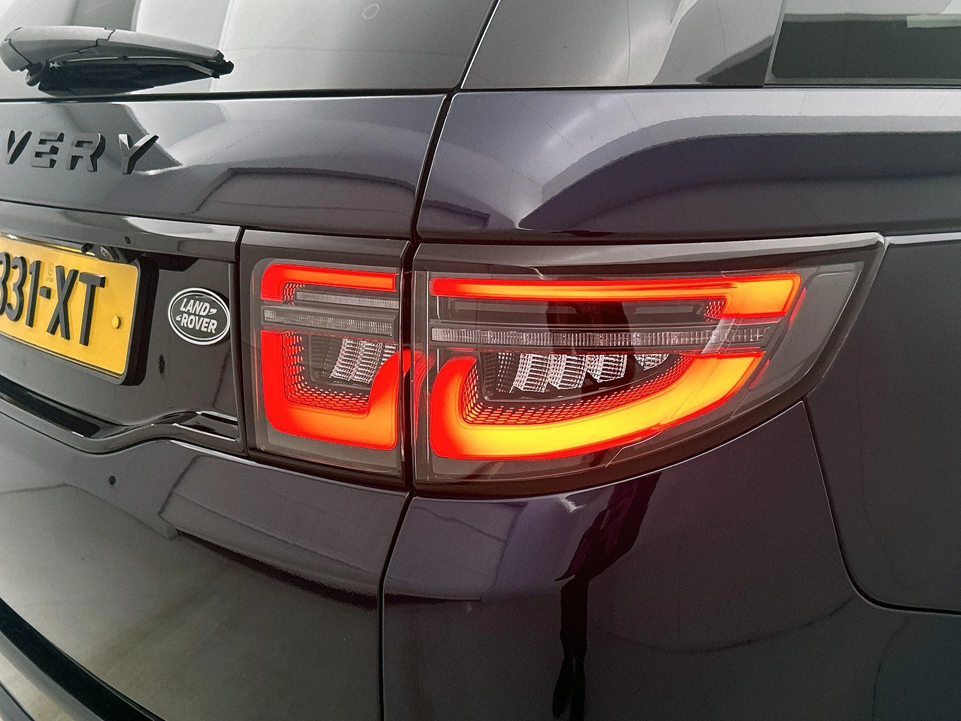 Land Rover-Discovery Sport-image-31