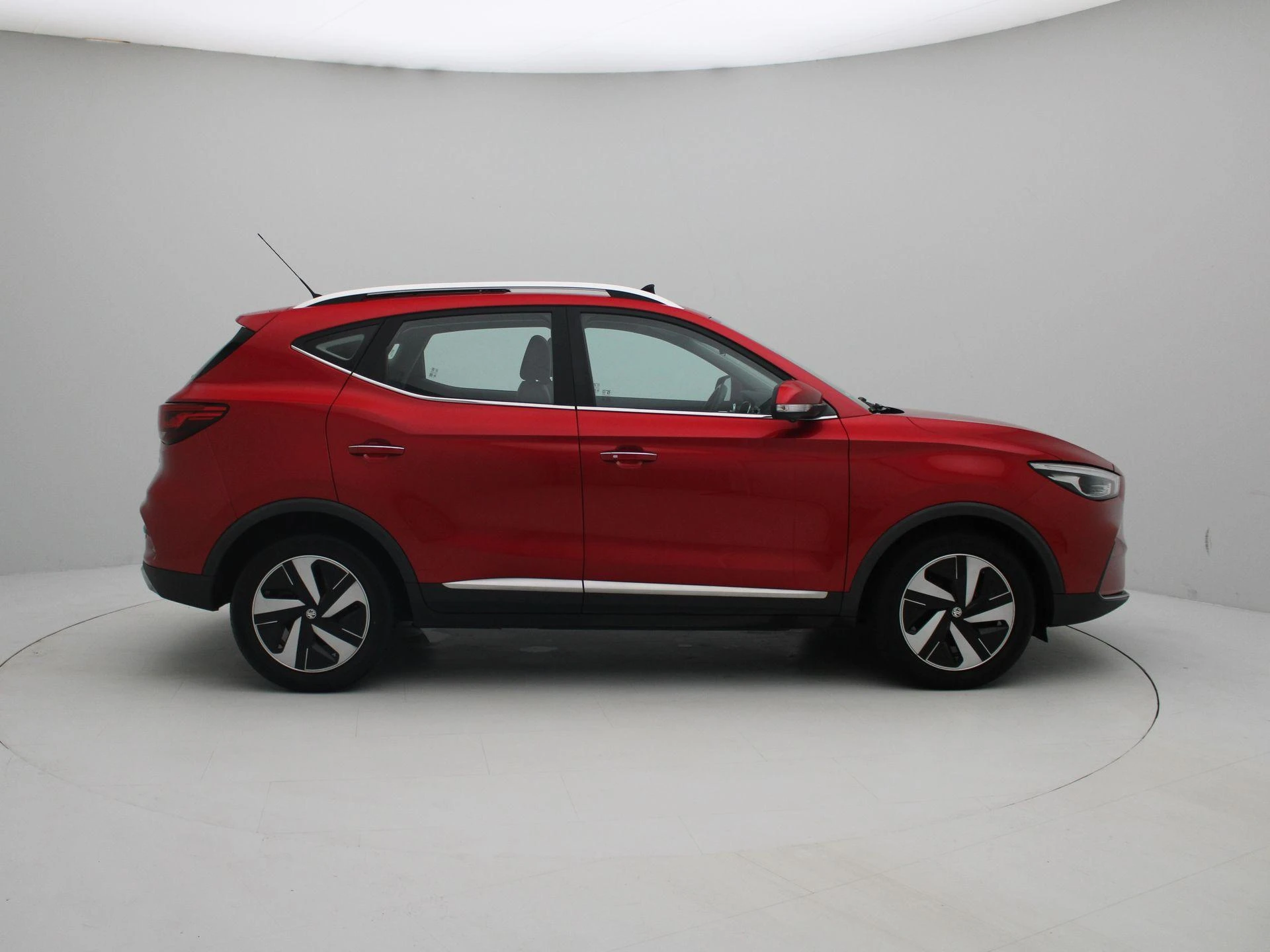 MG-ZS EV-image-6