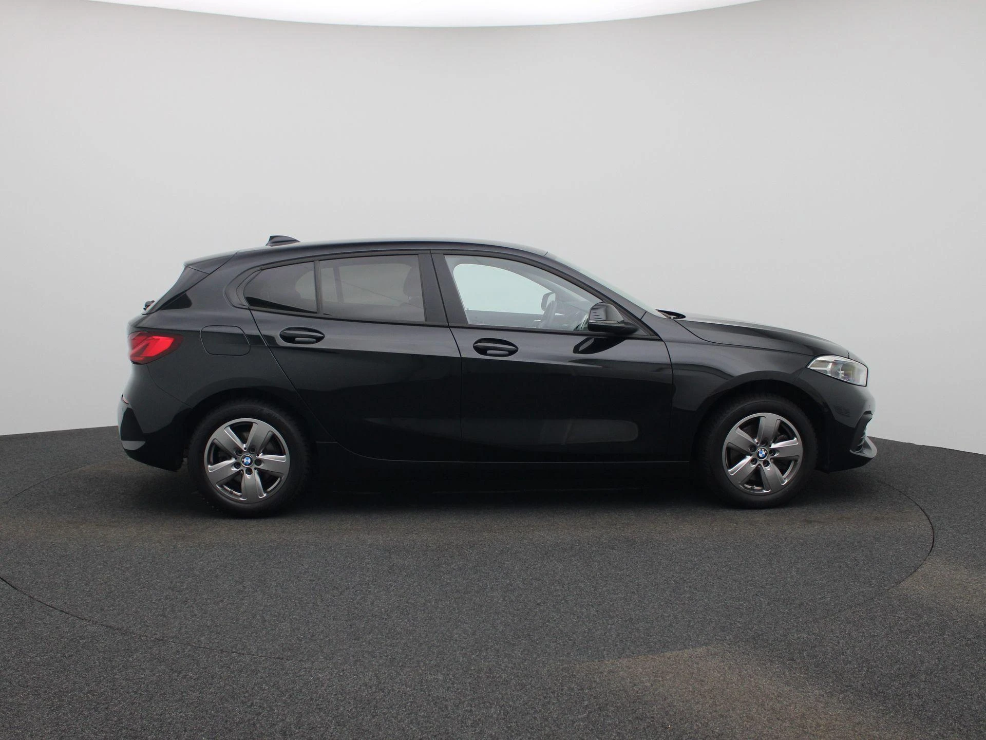 BMW 1 Reeks Hatch 116iA (80 kW)