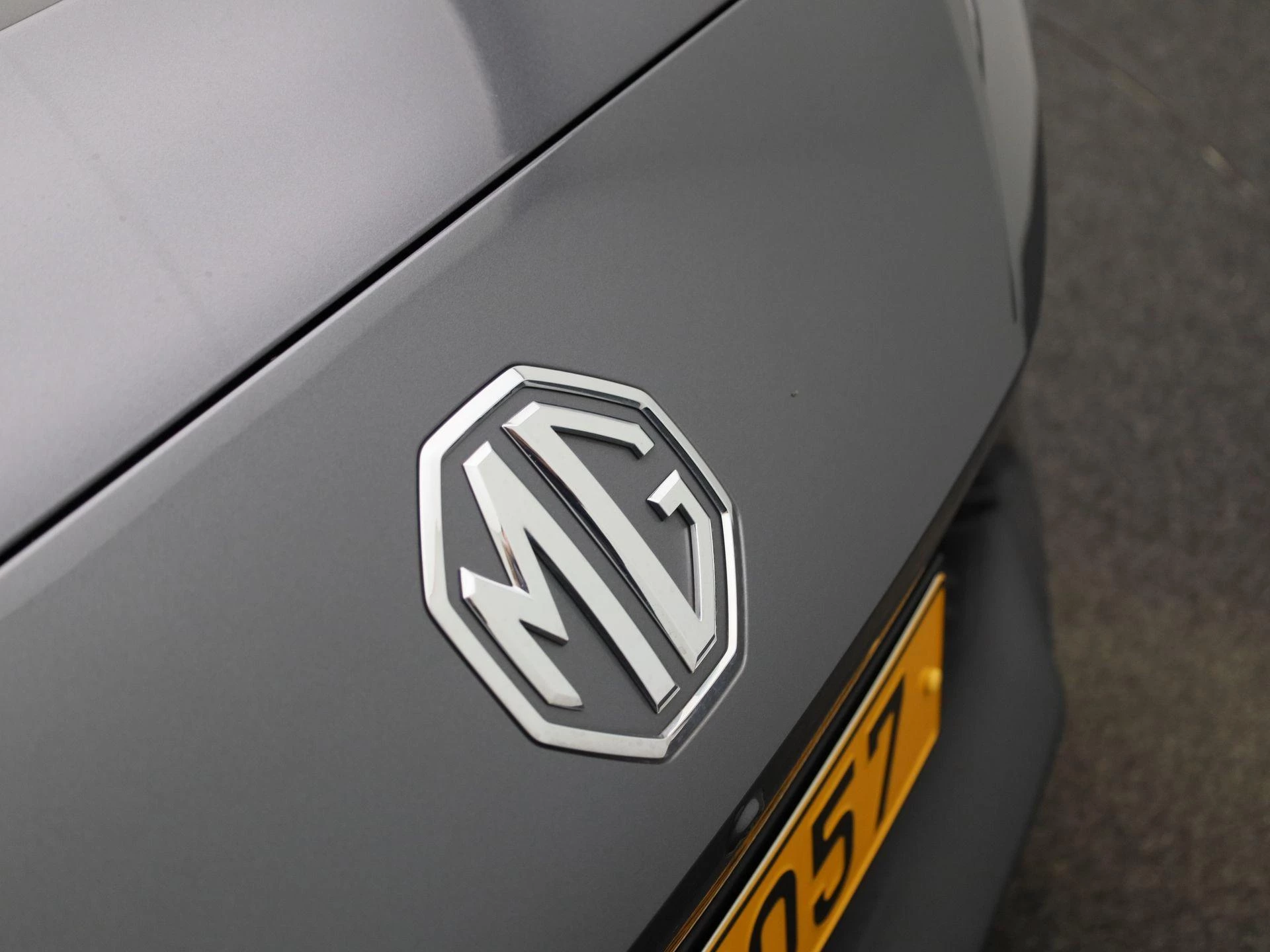 MG MG4 64 kWh Luxury