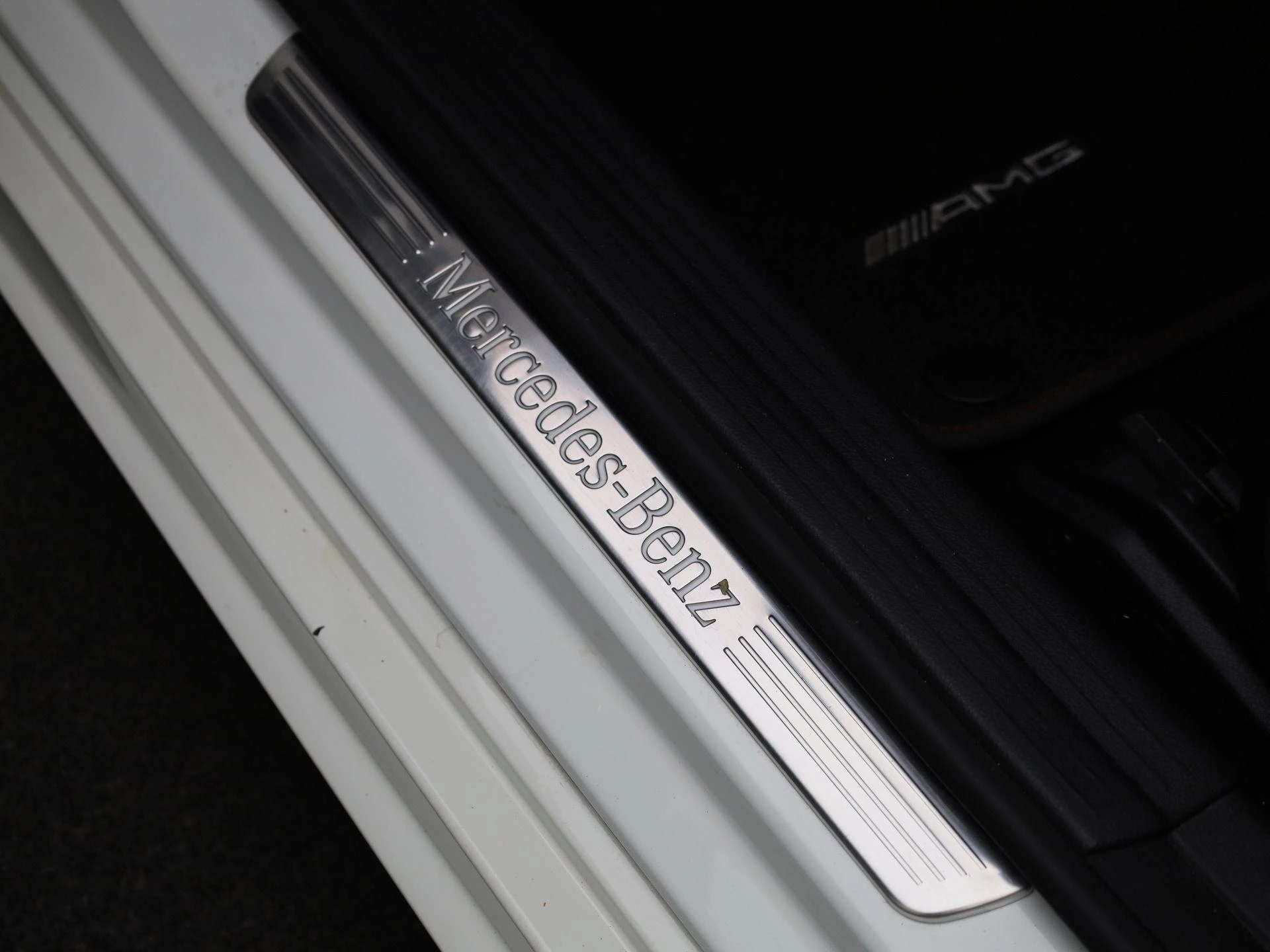 Mercedes-Benz-CLA-image-32