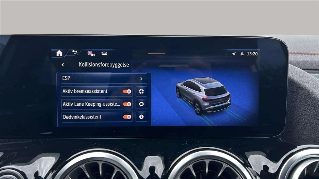 Mercedes-Benz-EQA-image-16