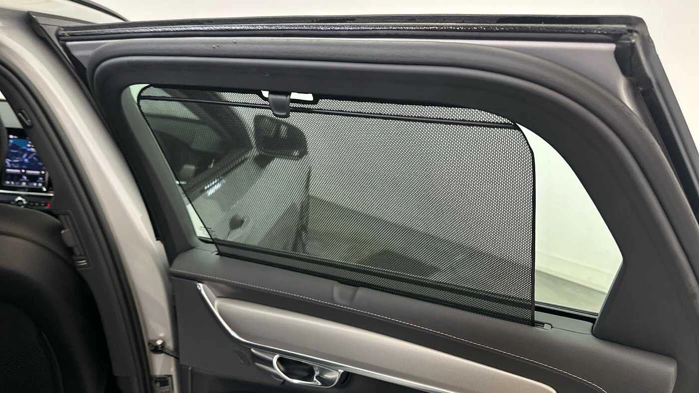 Volvo-V90-image-16