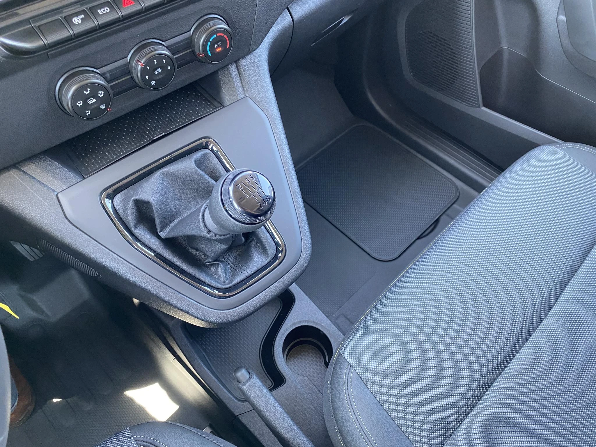 Renault Kangoo Van Advance Blue dCi 115