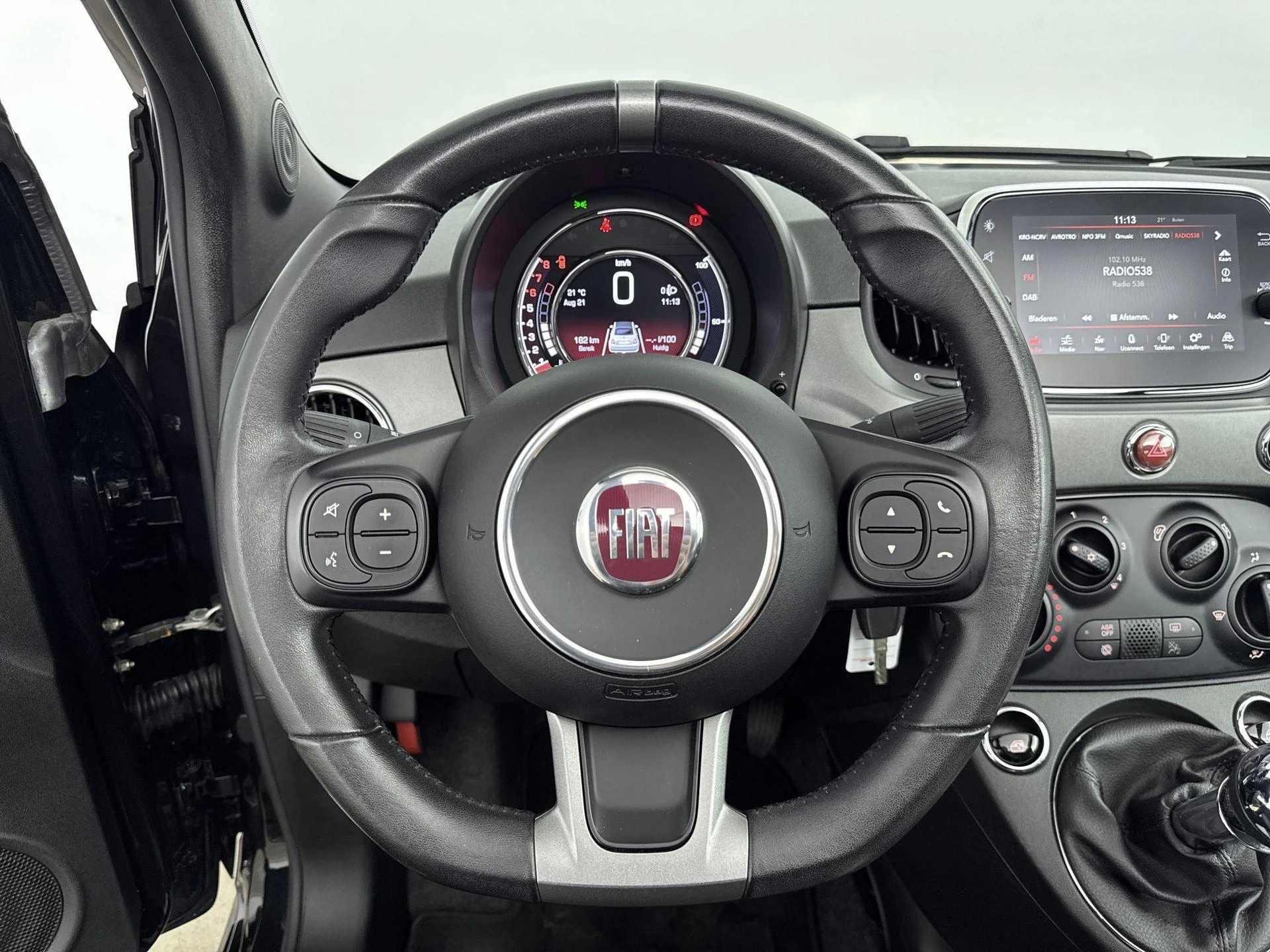 Fiat-500C-image-17