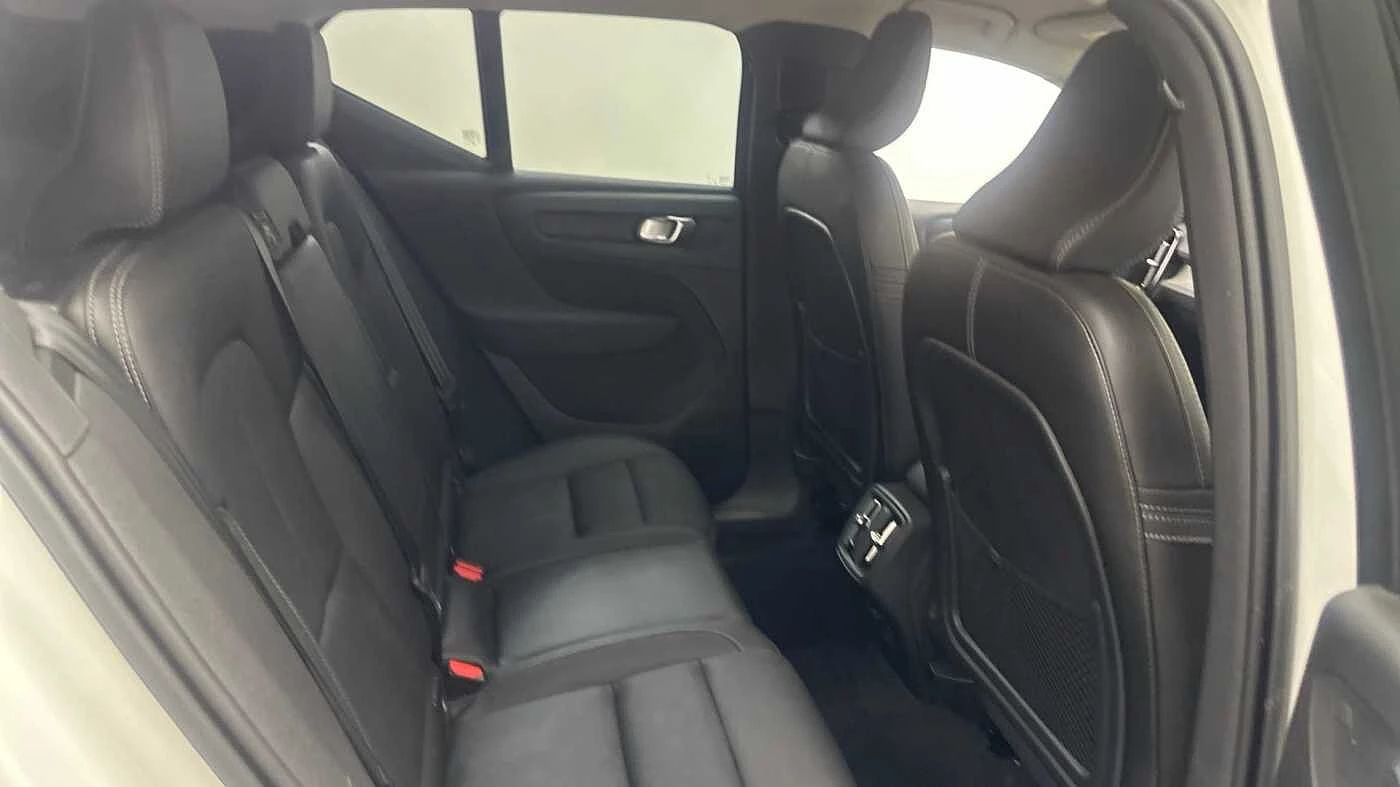 Volvo-XC40-image-7