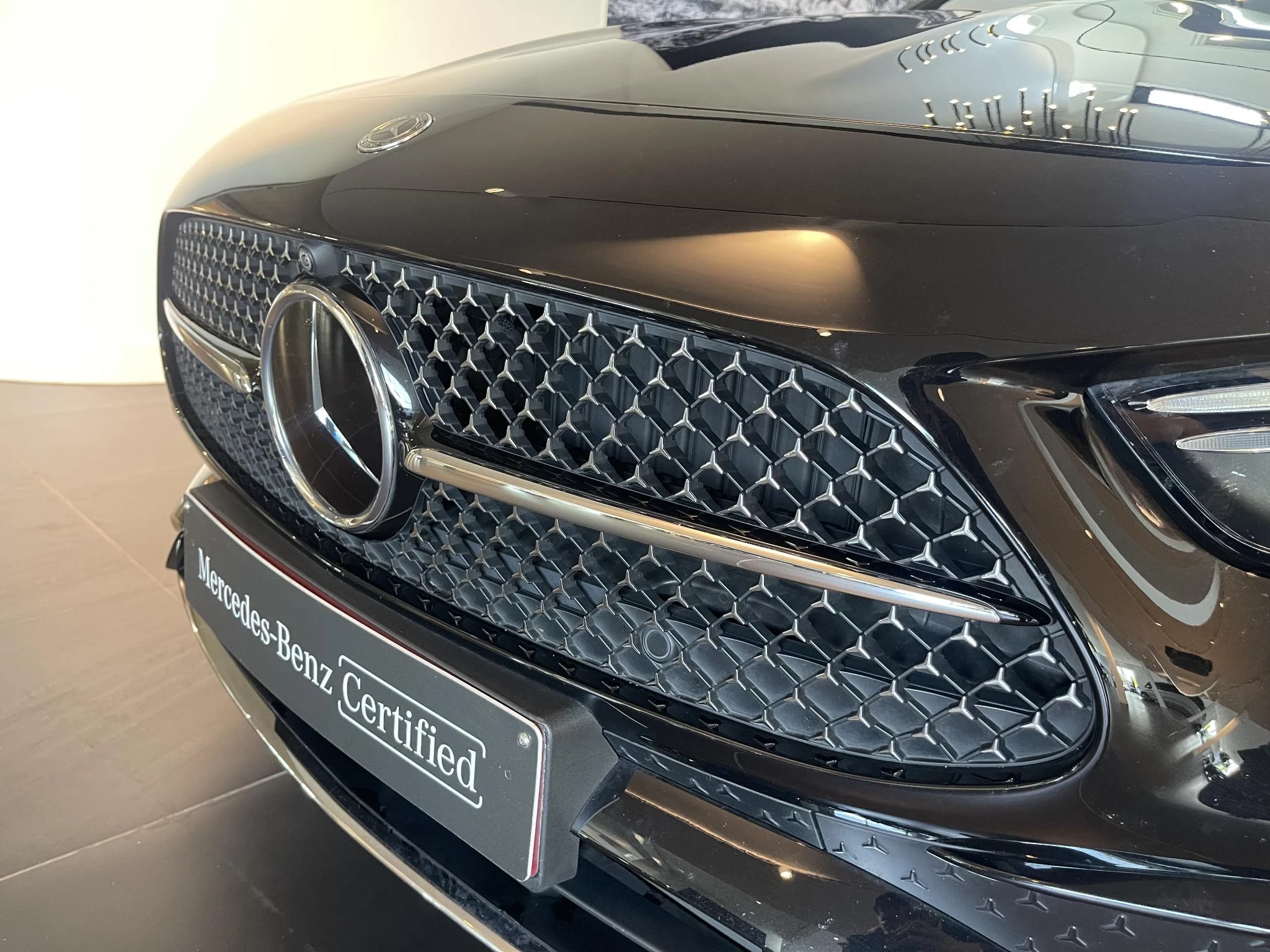 Mercedes-Benz CLE 200 AMG Line Coupé + LEDER + PANO DAK + BURMESTER + SURROUND VIEW +