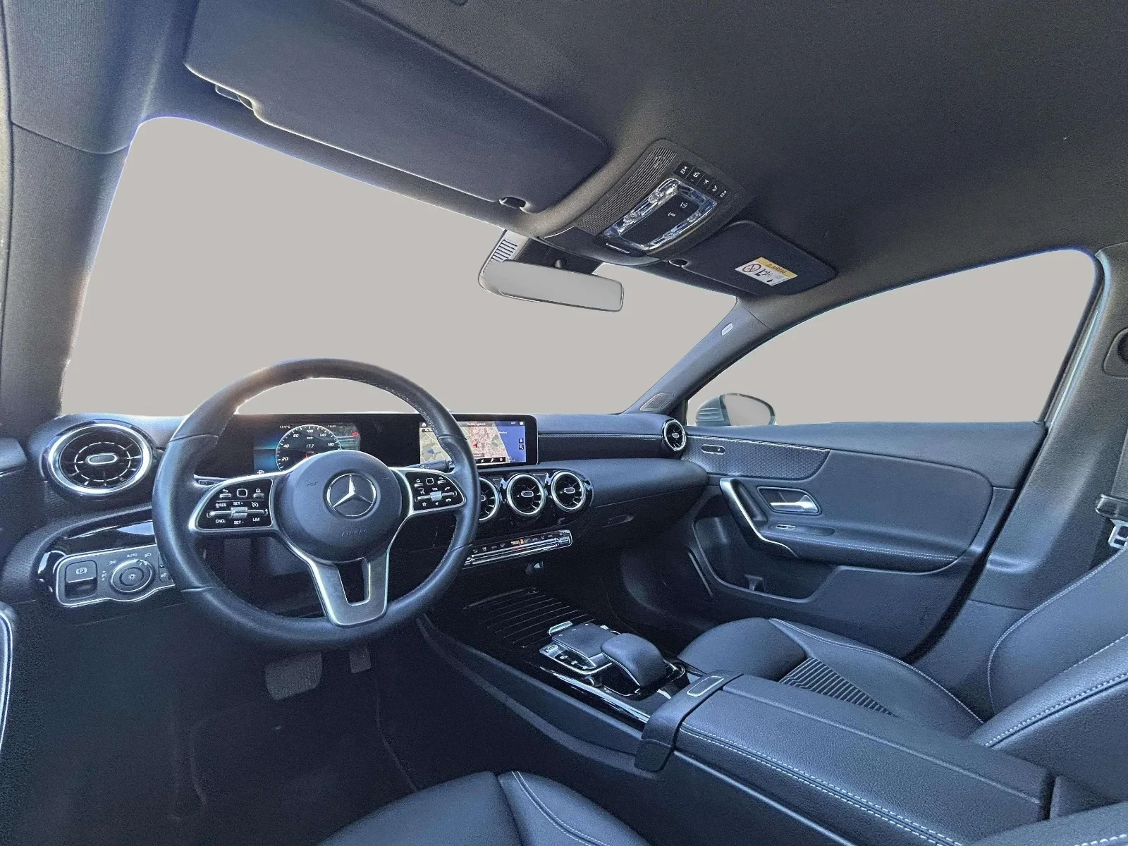 Mercedes-Benz-A-Klasse-image-11