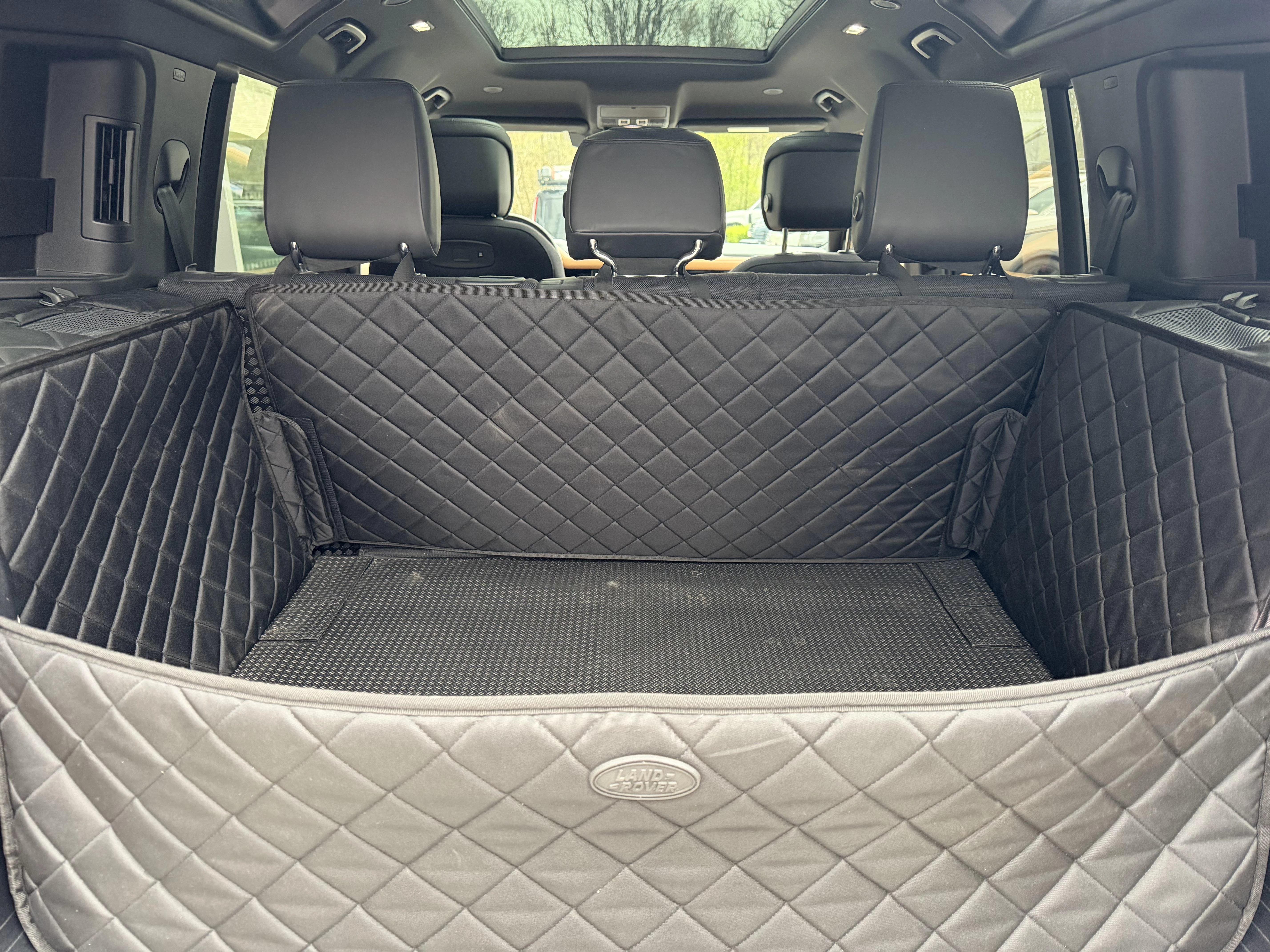 Land Rover Defender P400 XS Edition