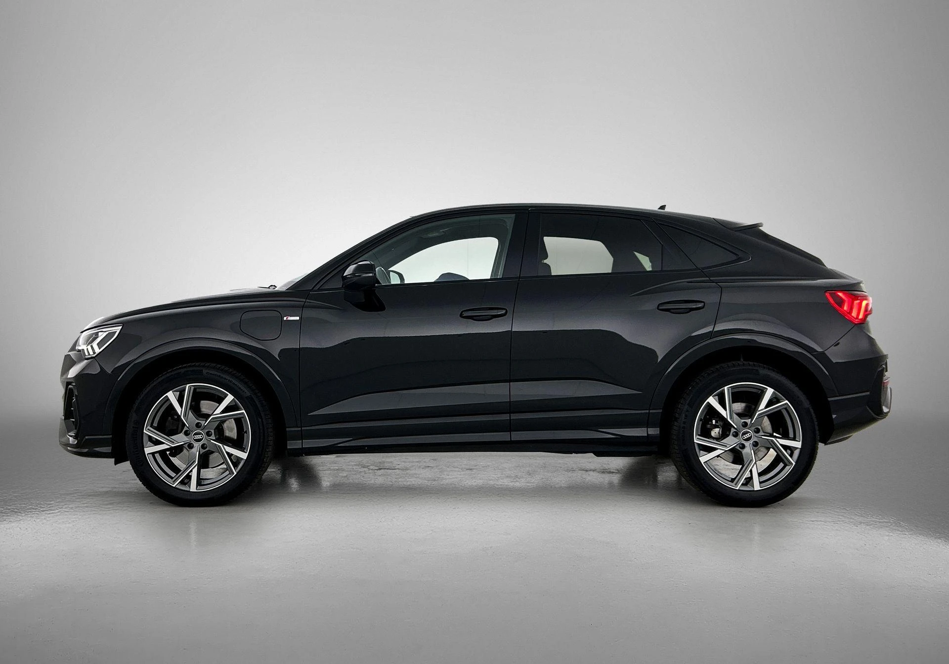 Audi-Q3-image-1