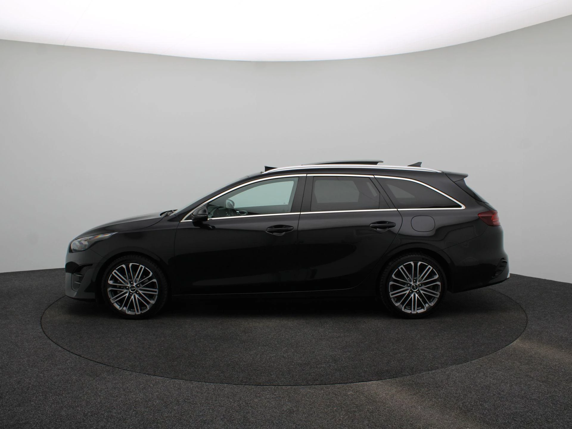 Kia Ceed Sportswagon 1.5 T-GDi GT-PlusLine
