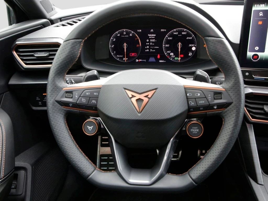 CUPRA Leon Sportstourer VZ 2.0 TSI 4Drive 19"AHK BEATS Navi+VC ACC LED RFK+PDC SHZ