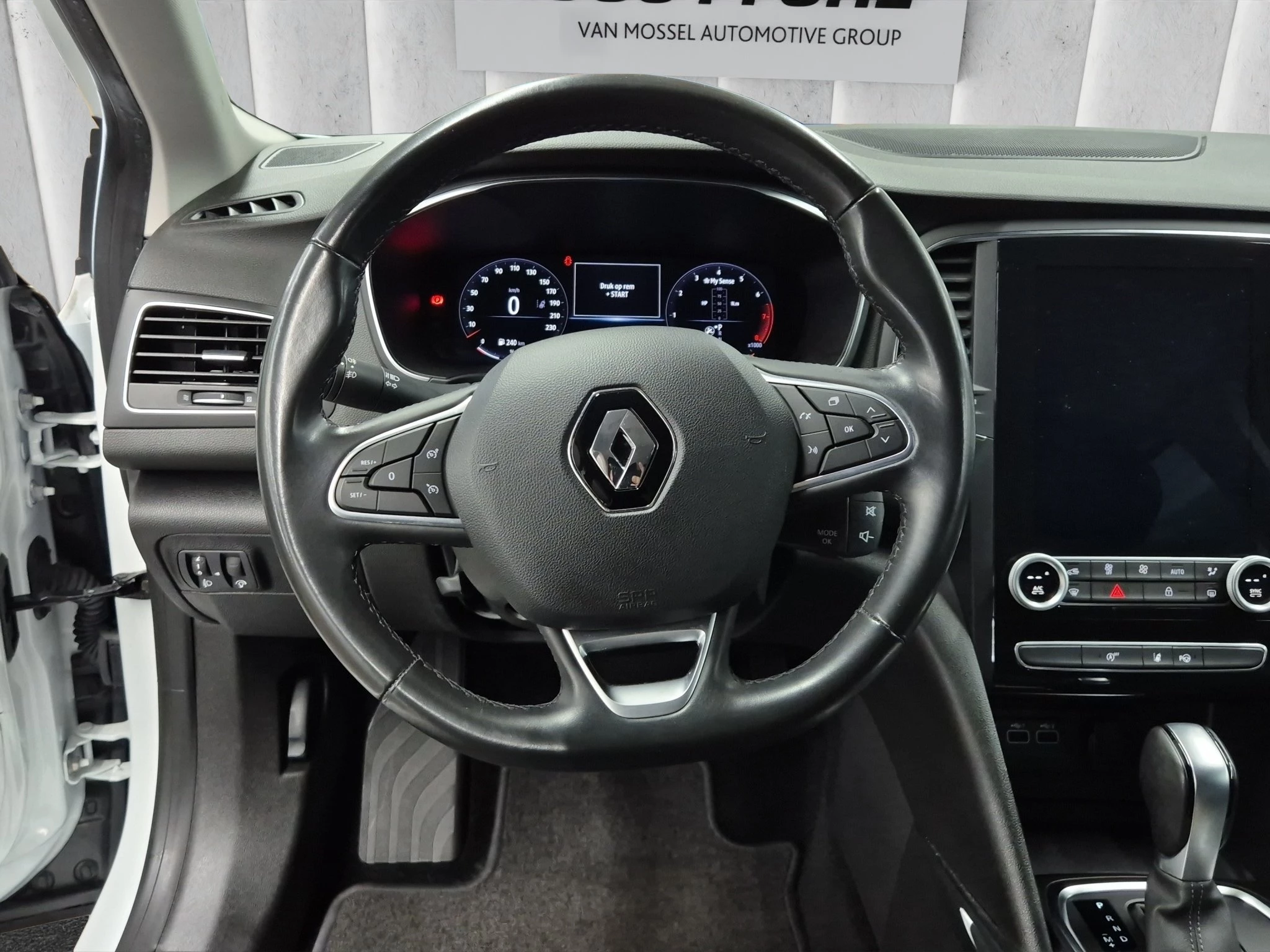Renault Mégane IV 1.3 TCe 140 Grandtour Intens