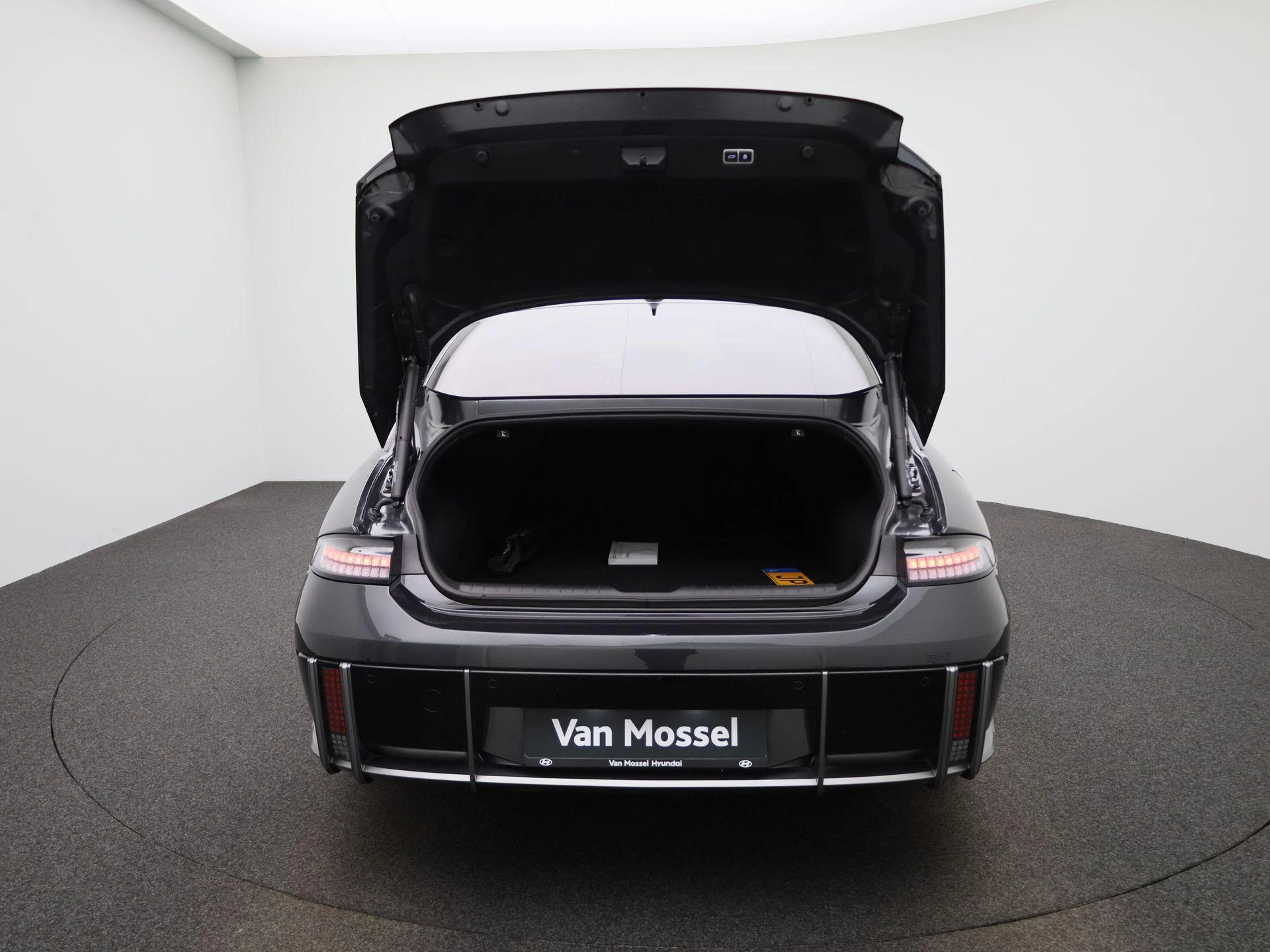 Hyundai IONIQ 6 53 kWh Core Plus