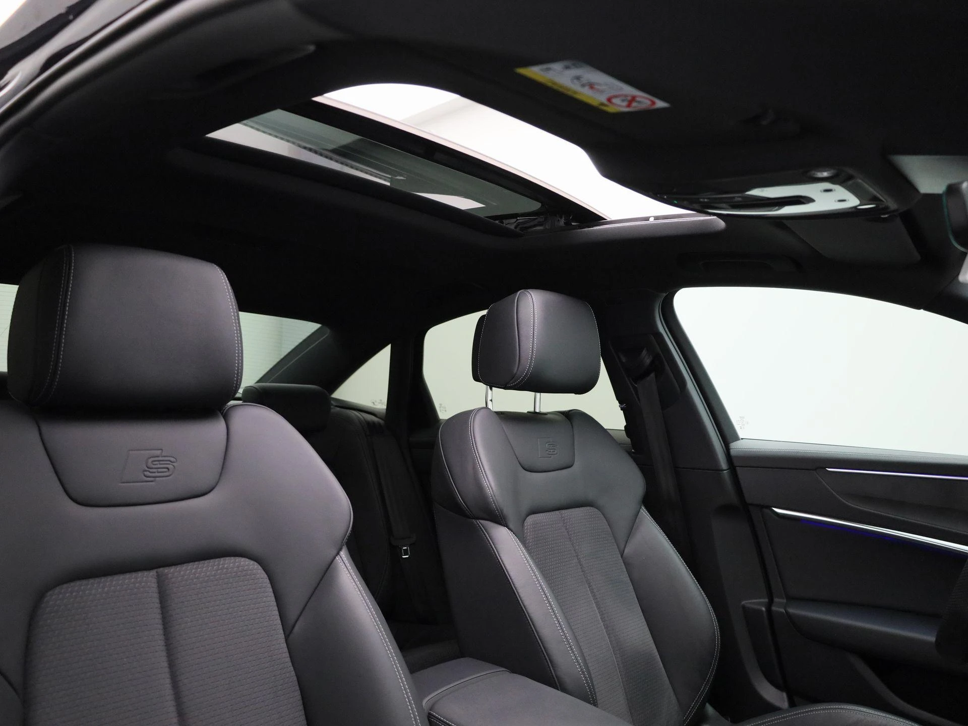 Audi-A6-image-54