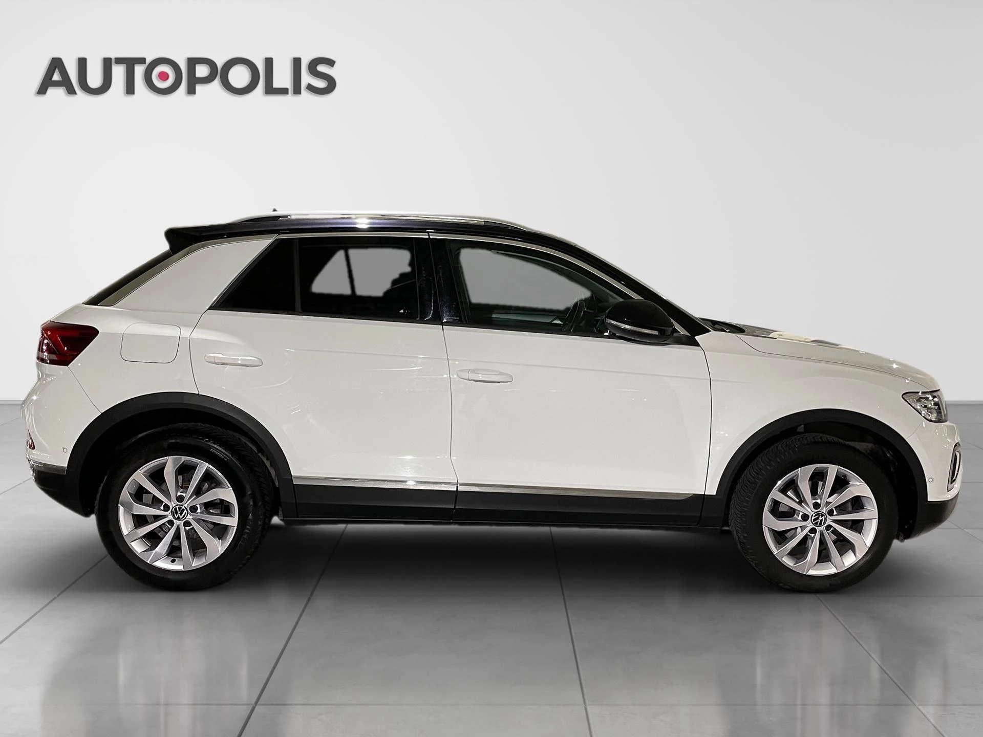 Volkswagen-T-Roc-image-15