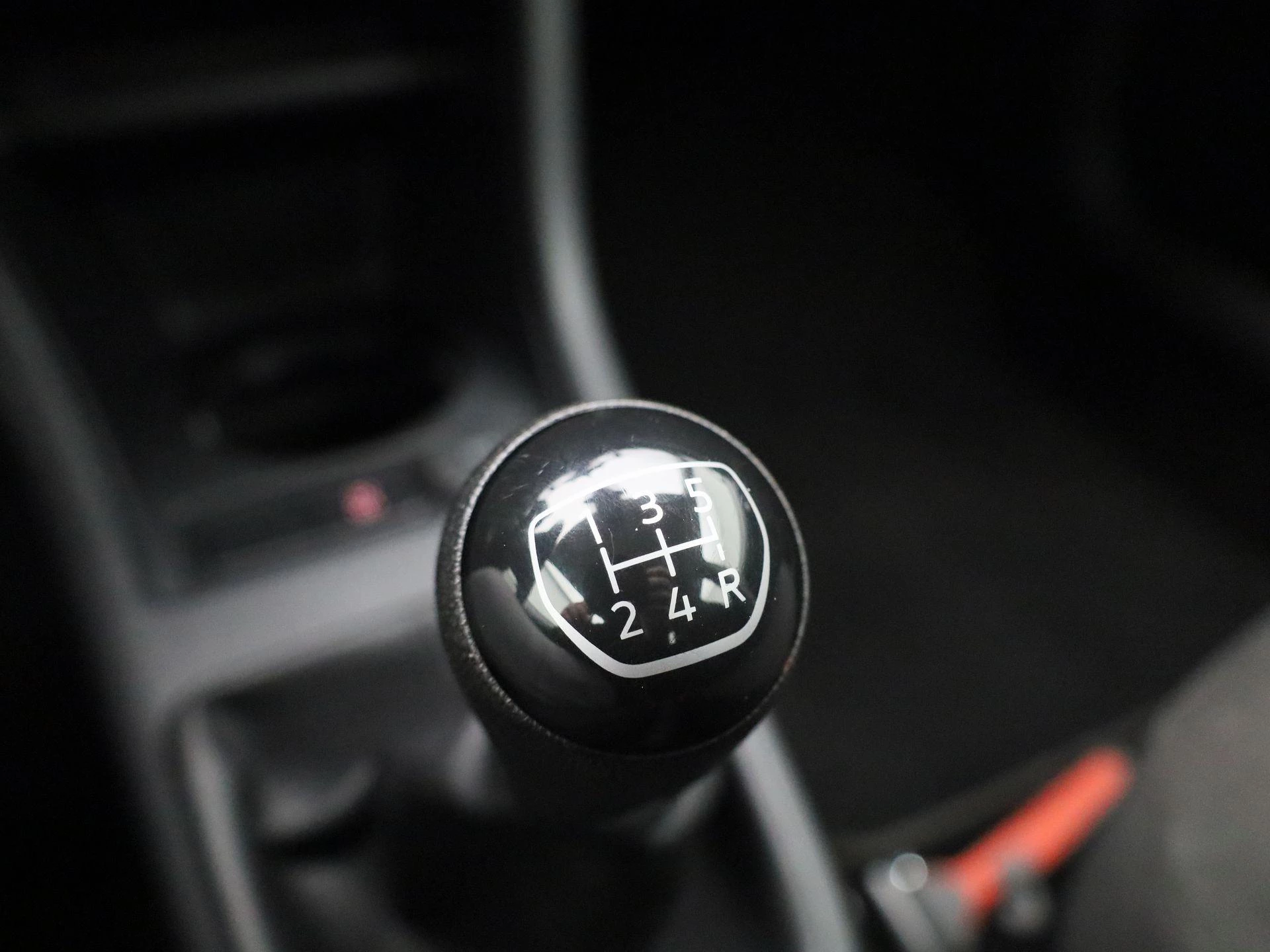 Volkswagen-up!-image-18