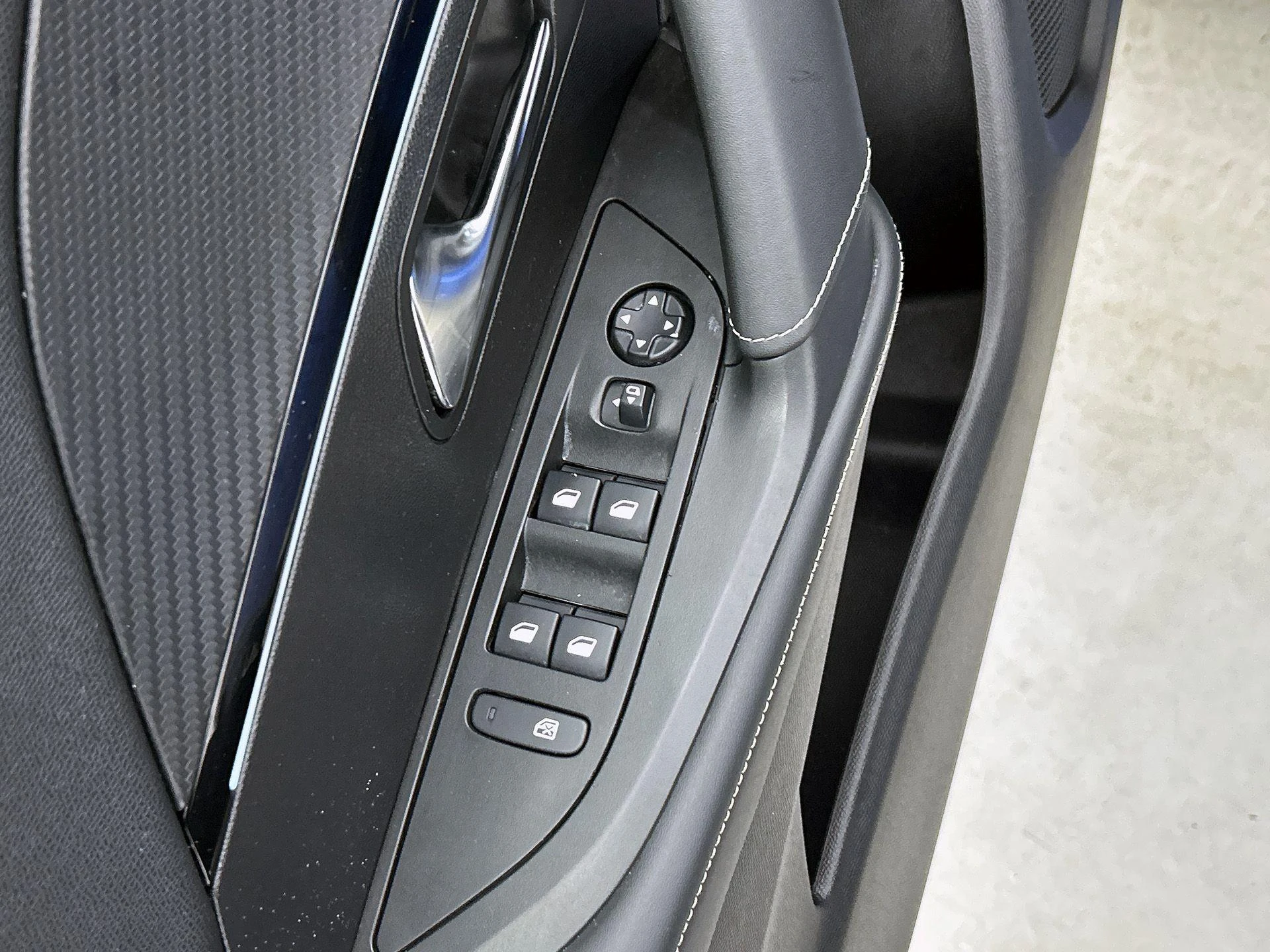 Peugeot e-2008 EV GT Pack 50 kWh