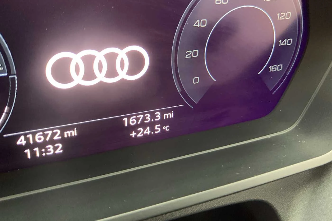 Audi-Q4 Sportback e-tron-image-12