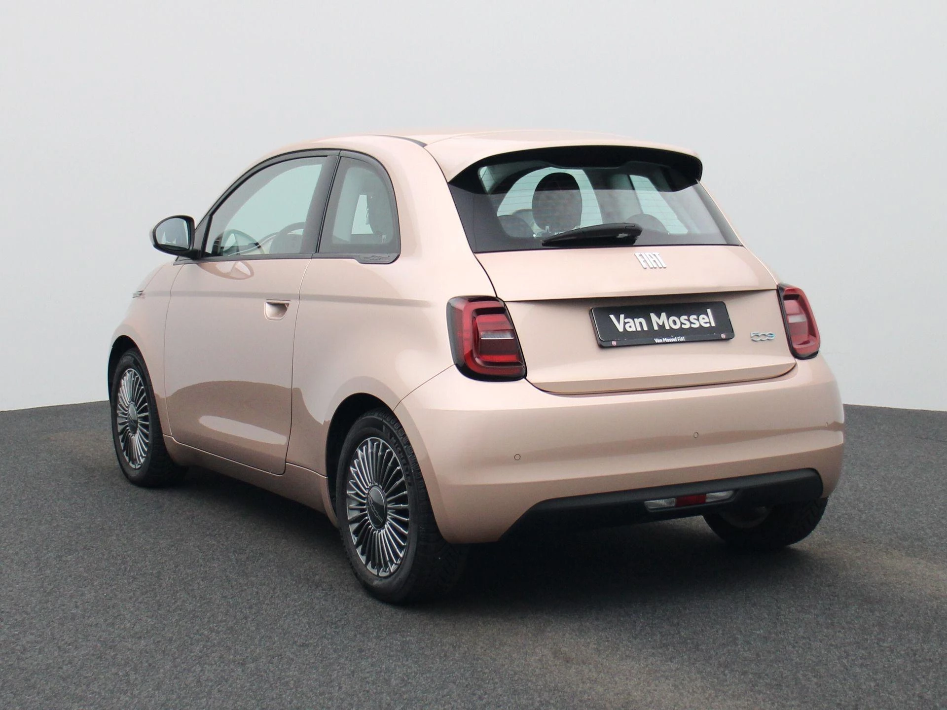 Fiat-500-image-1