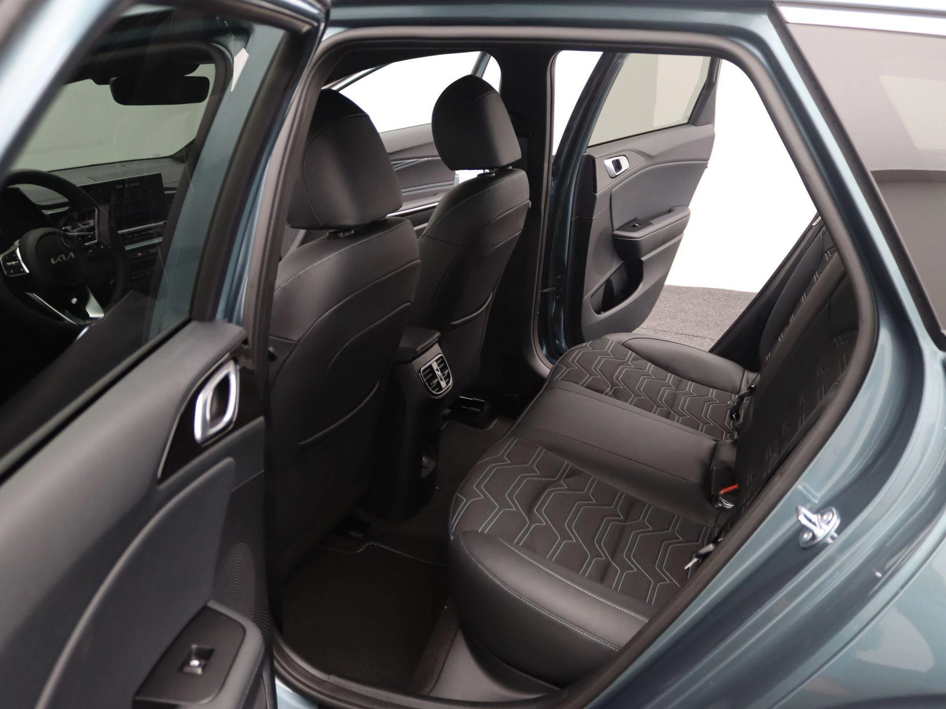 Kia-Ceed Sportswagon-image-11