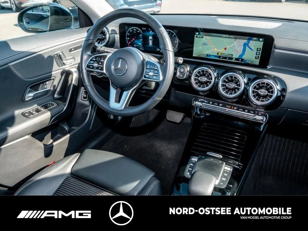Mercedes-Benz CLA 220 d SB PROGRESSIVE MEMORY PANO KAMERA NAV+ Progressive