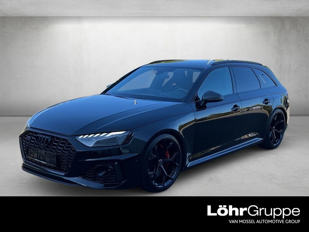 Audi-RS4-image-0