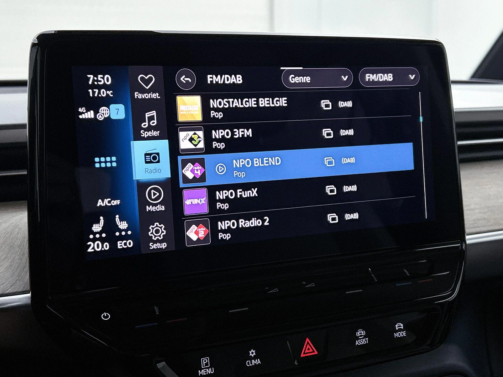 Volkswagen-ID. Buzz-image-6