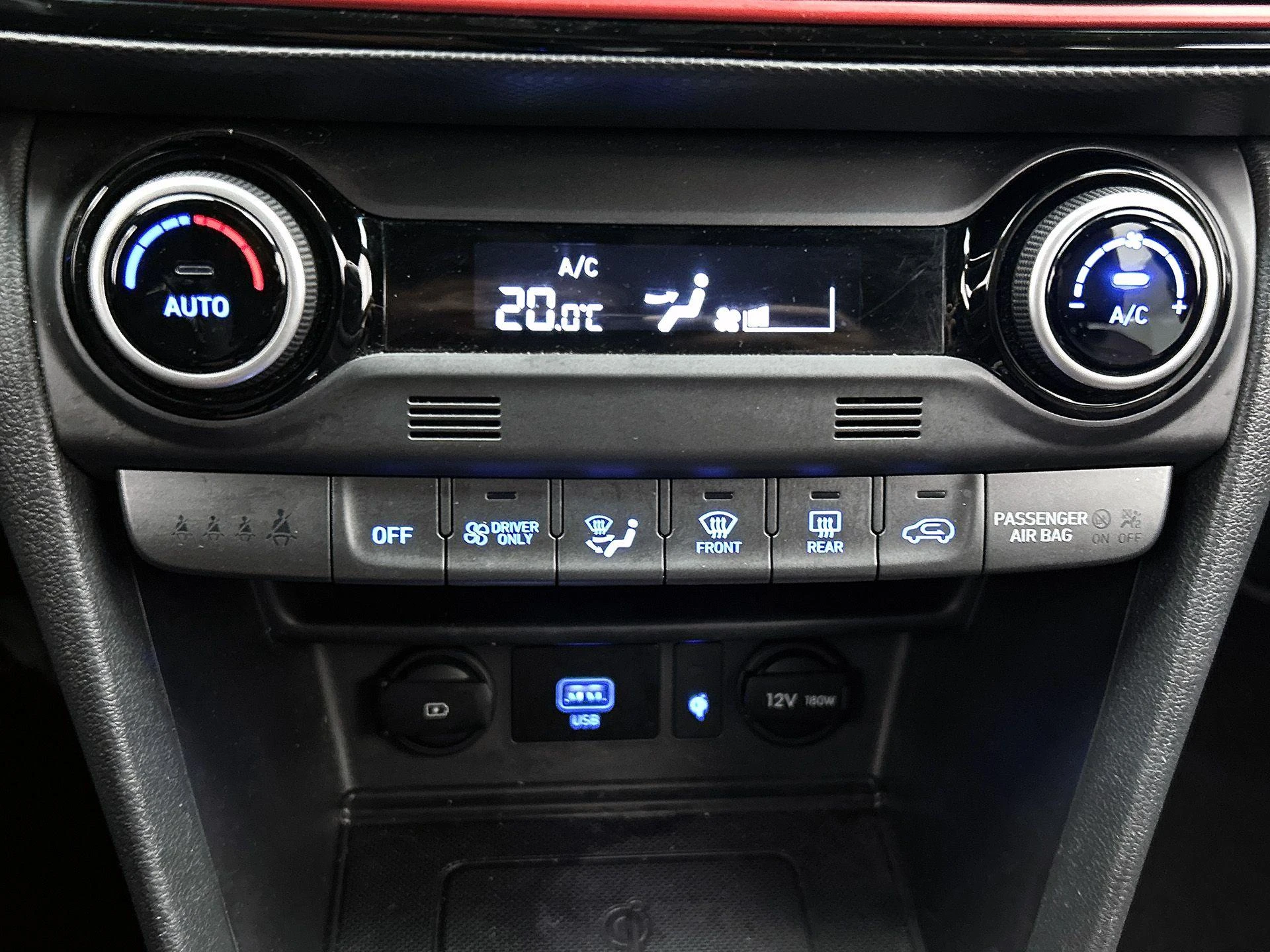 Hyundai-Kona-image-24