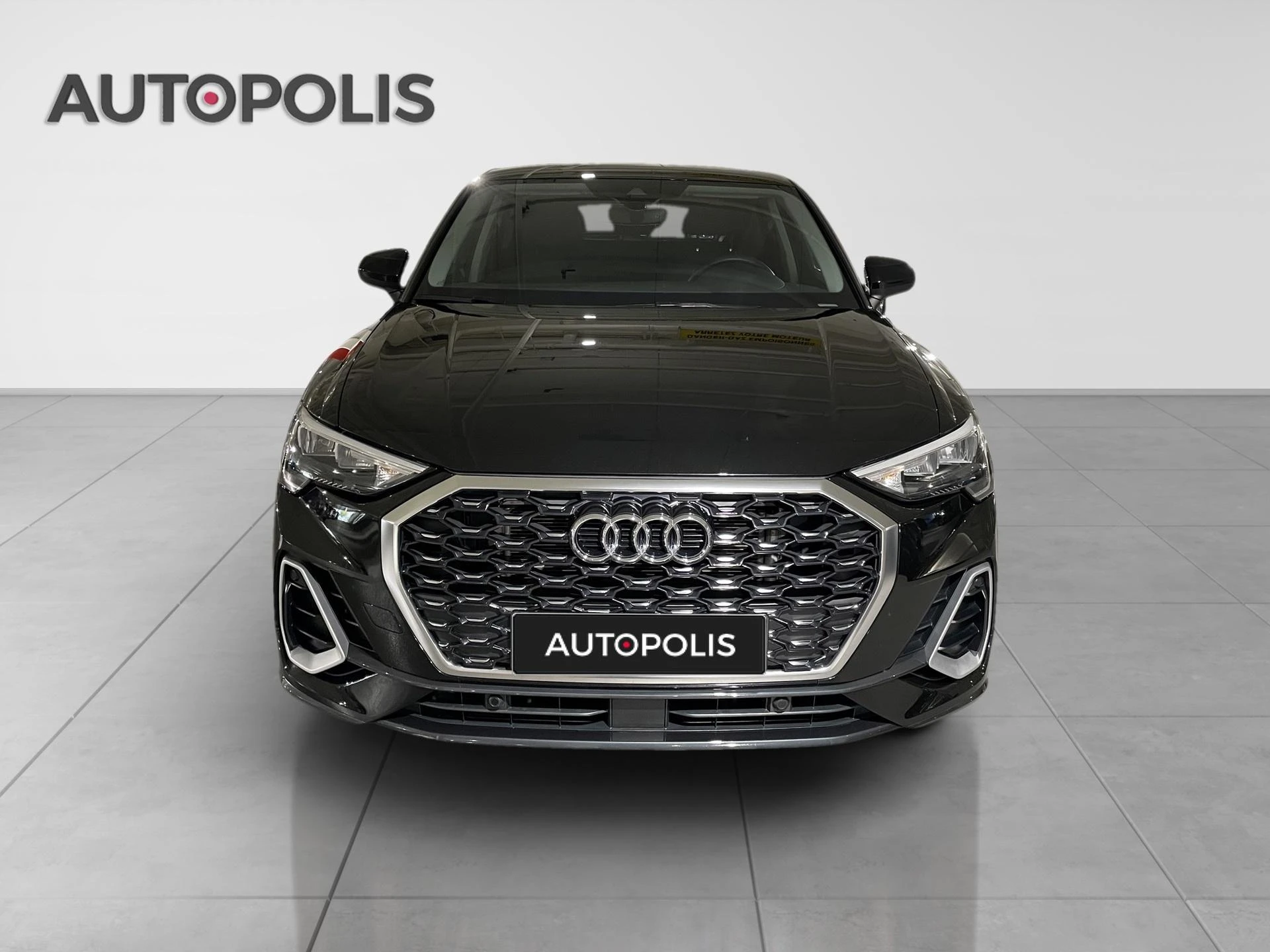 Audi-Q3-image-13