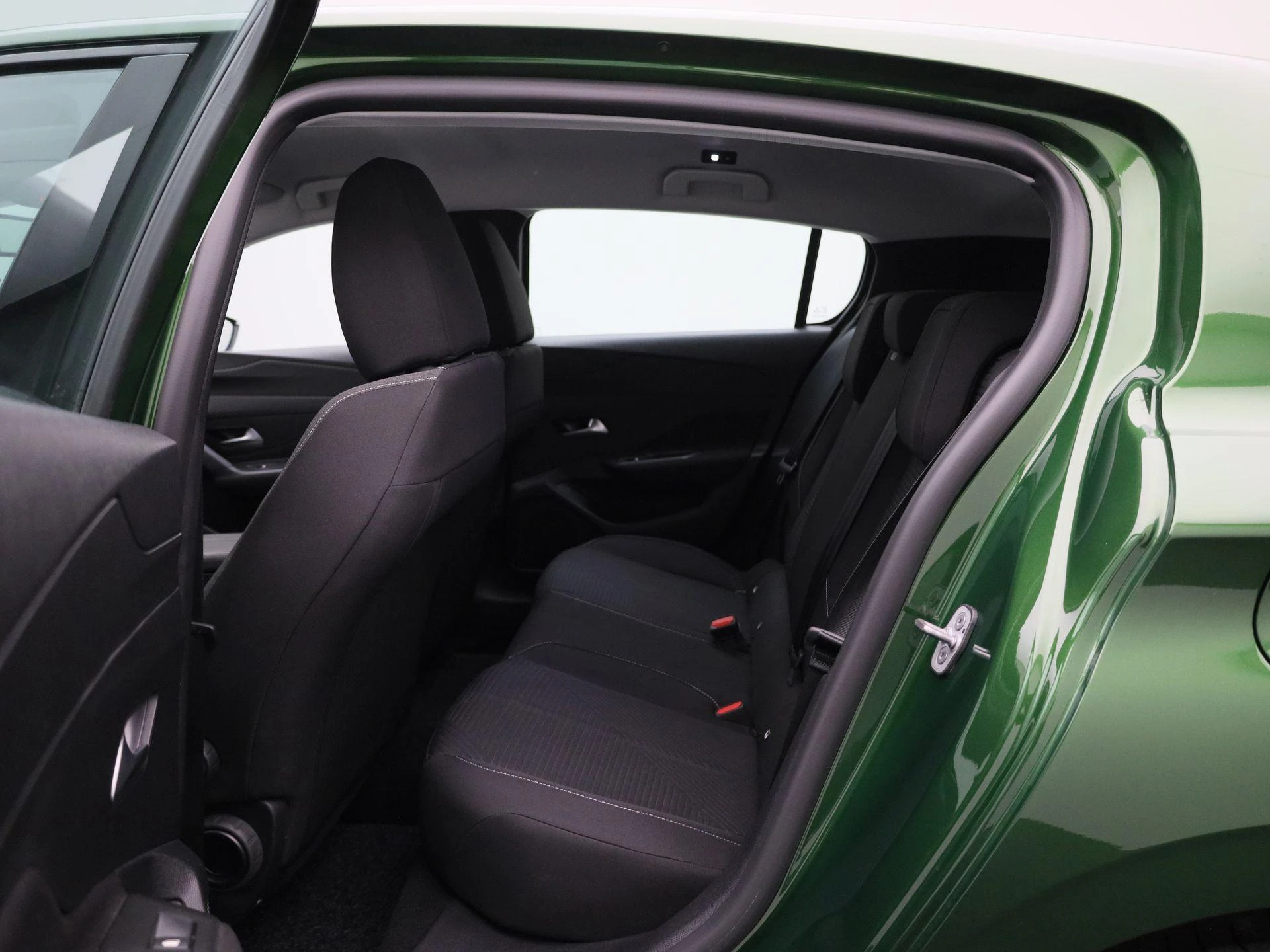 Peugeot 308 1.6 Plug-in Hybrid 180 Active Pack Business