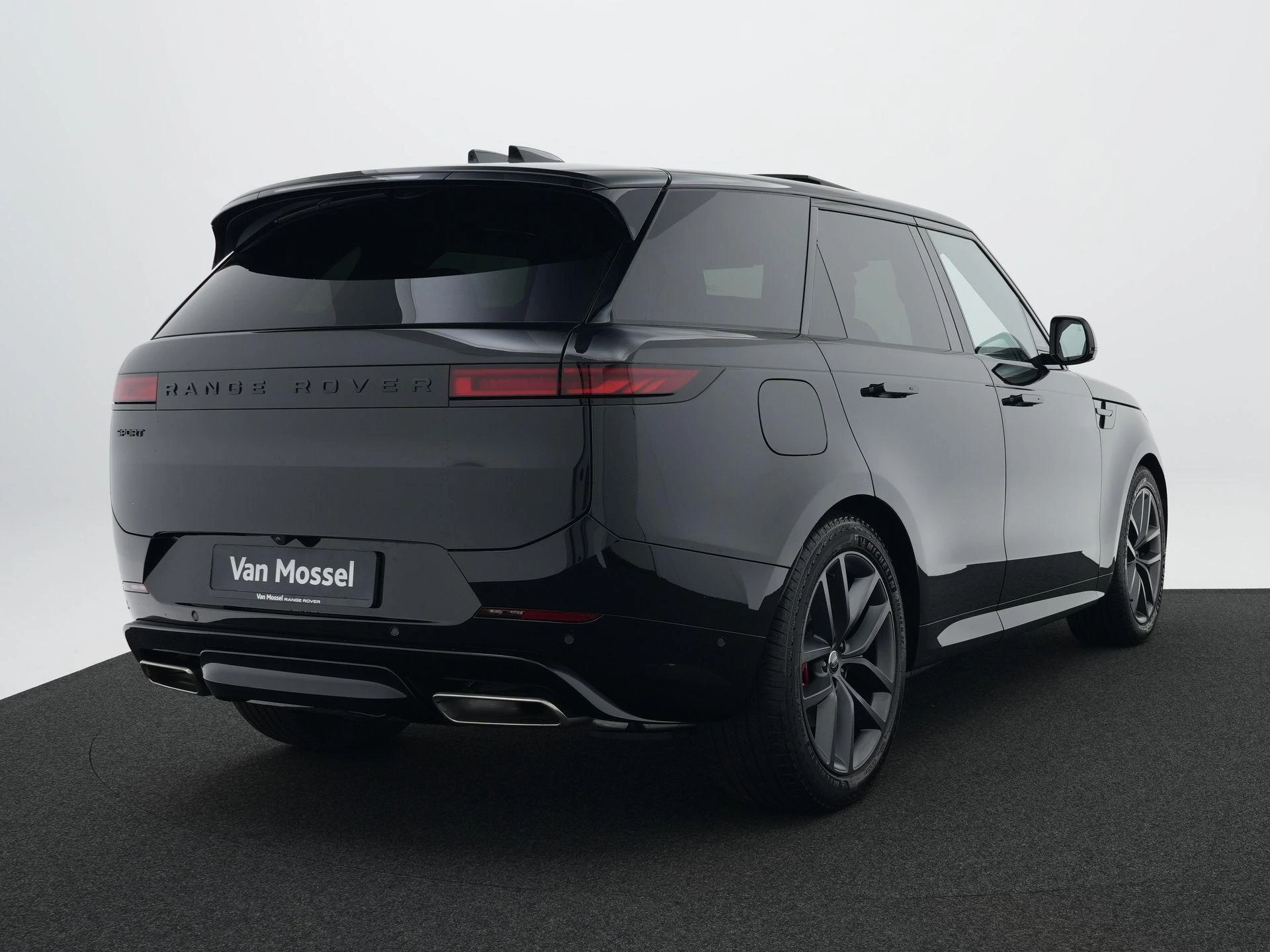 Land Rover-Range Rover Sport-image-12