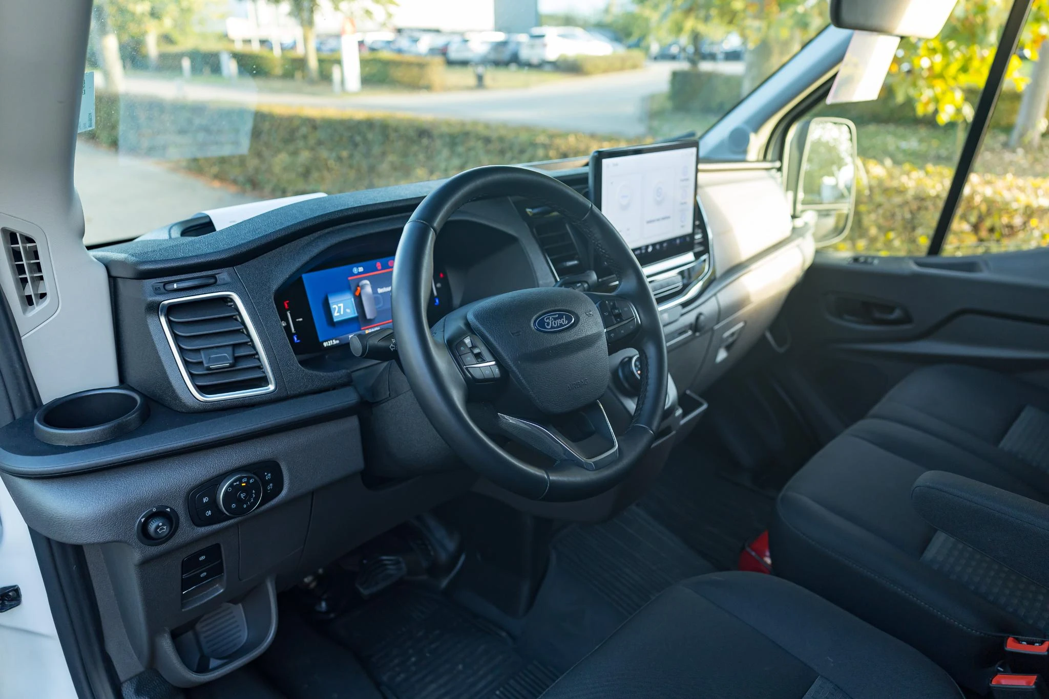 Ford-E-Transit-image-21