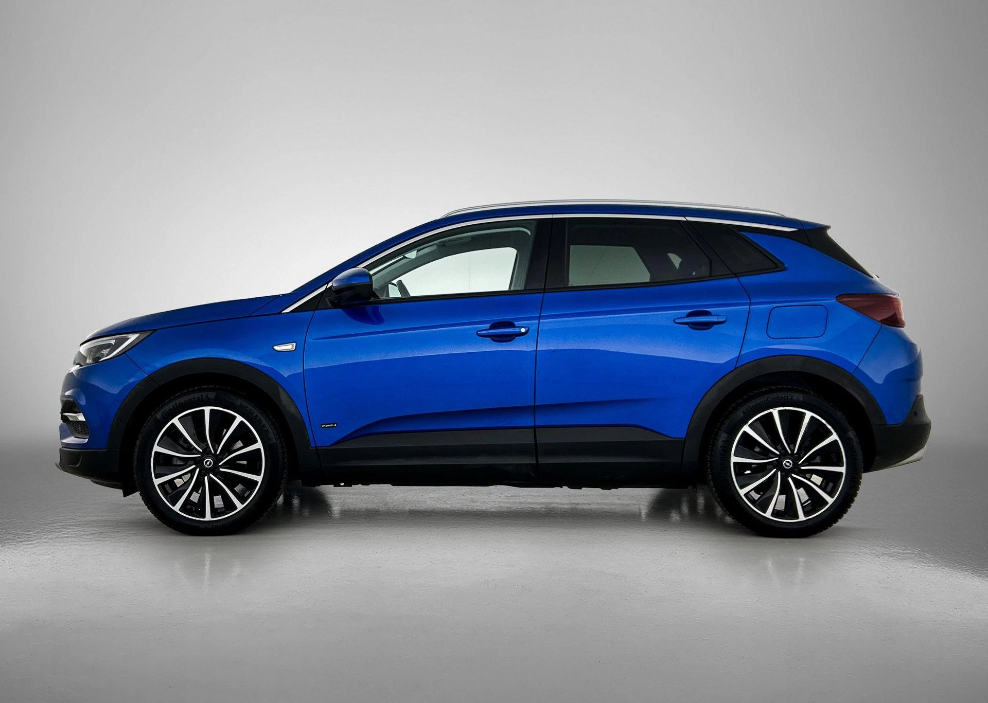 Opel-Grandland X-image-1