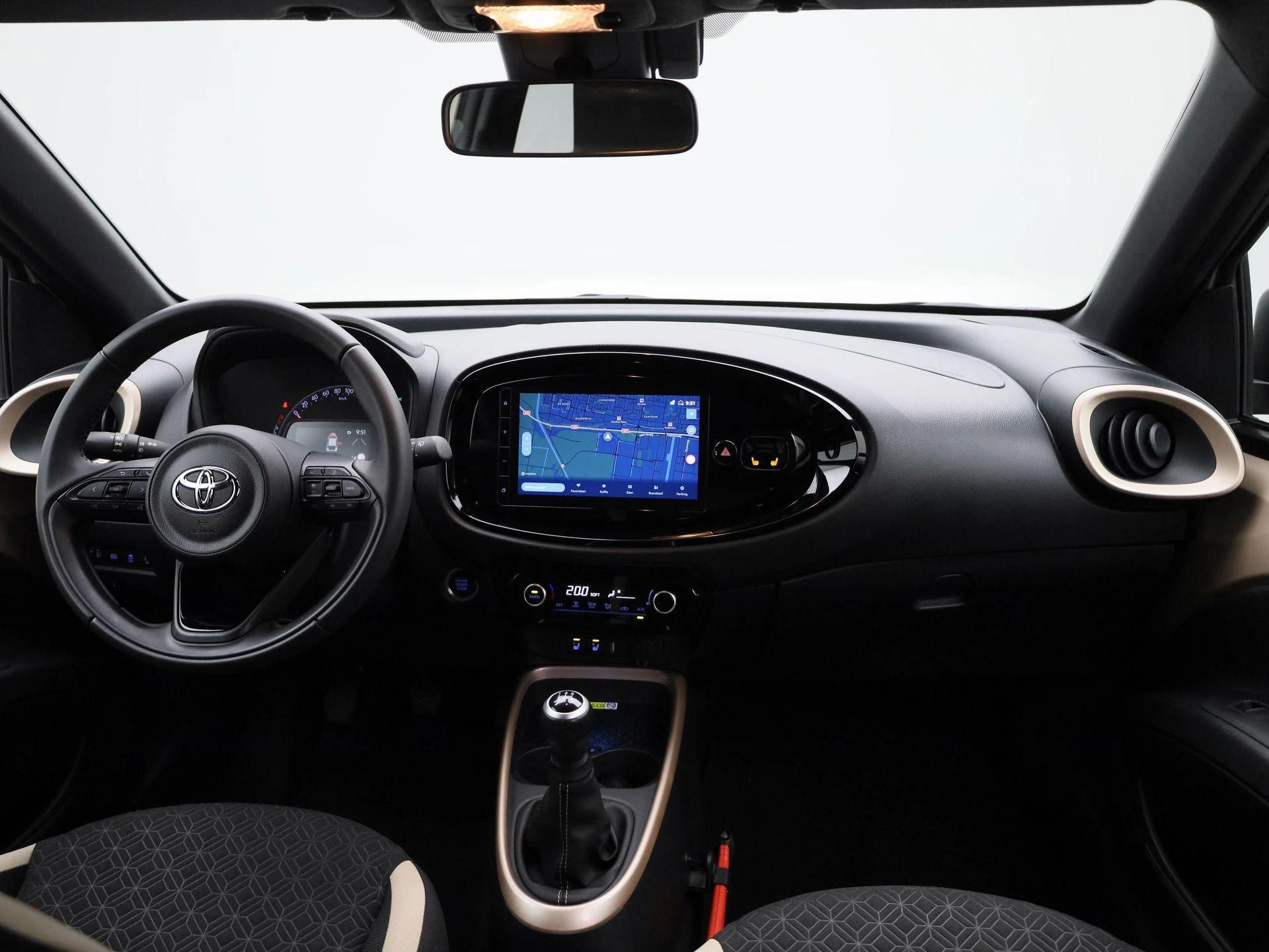 Toyota Aygo X 1.0 VVT-i MT Premium
