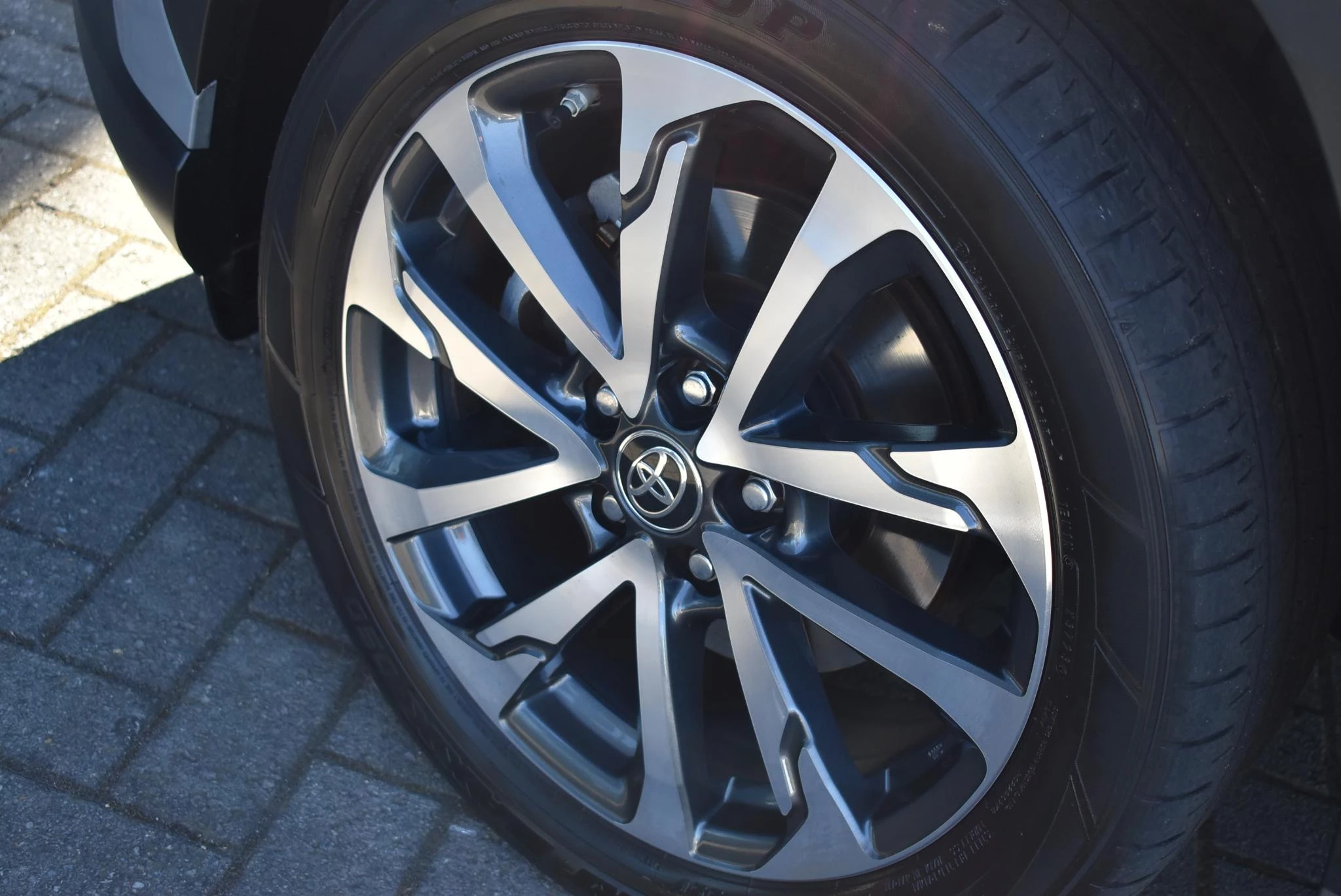 Toyota-Corolla Cross-image-14