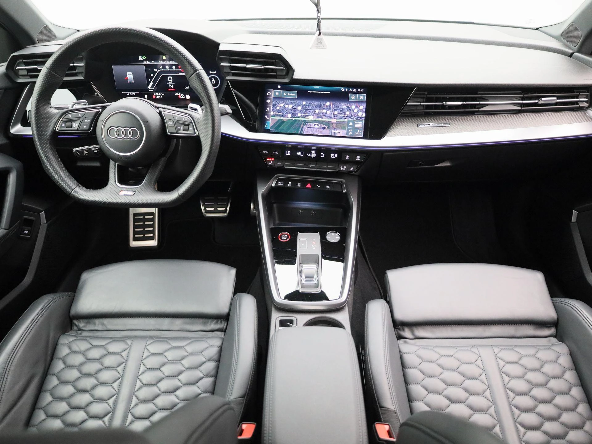 Audi-RS3-image-10