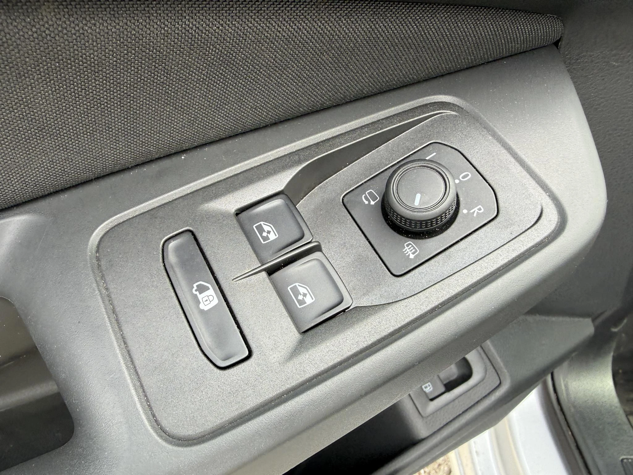 Ford-Transit Connect-image-13