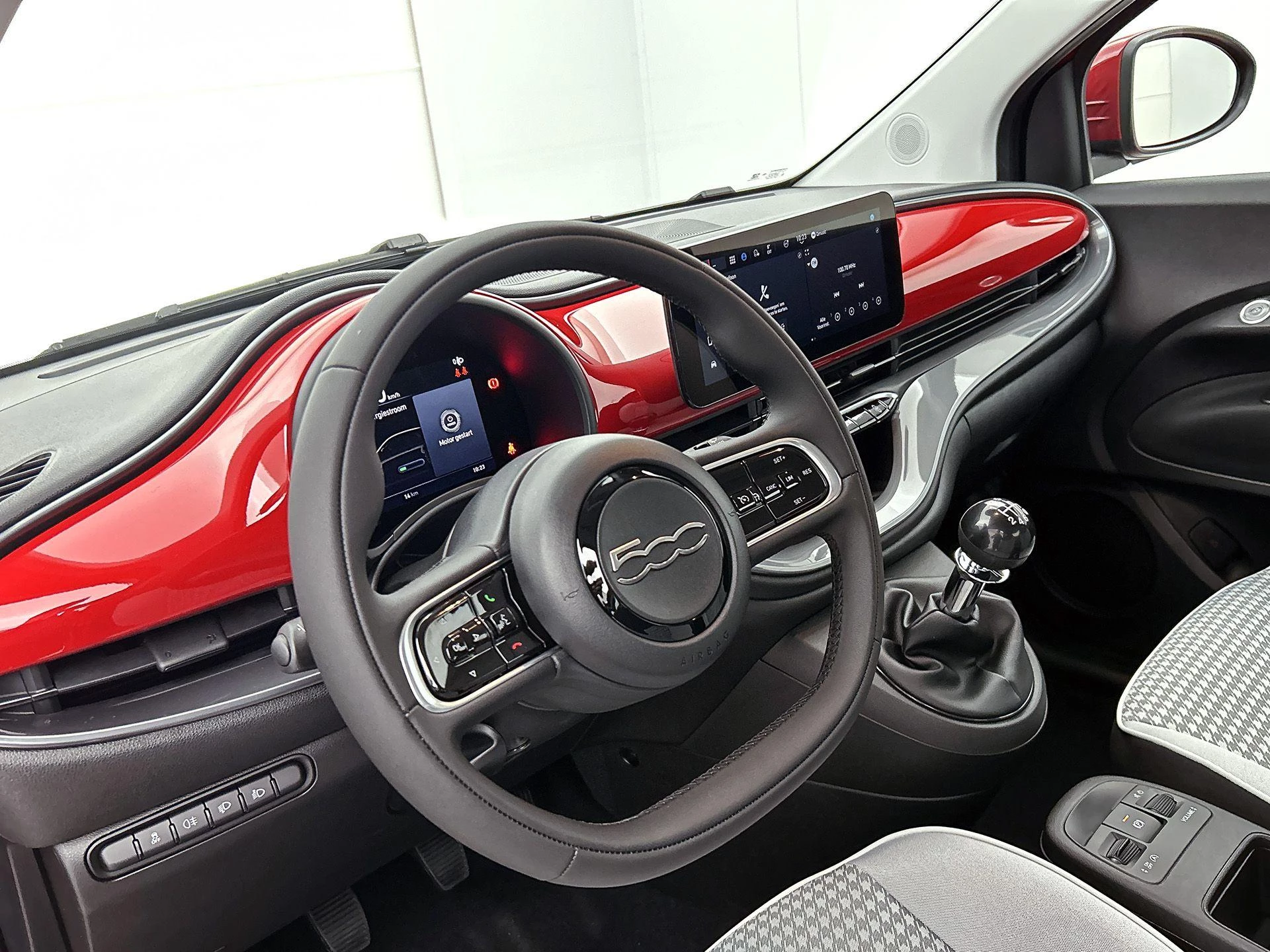 Fiat-500-image-23