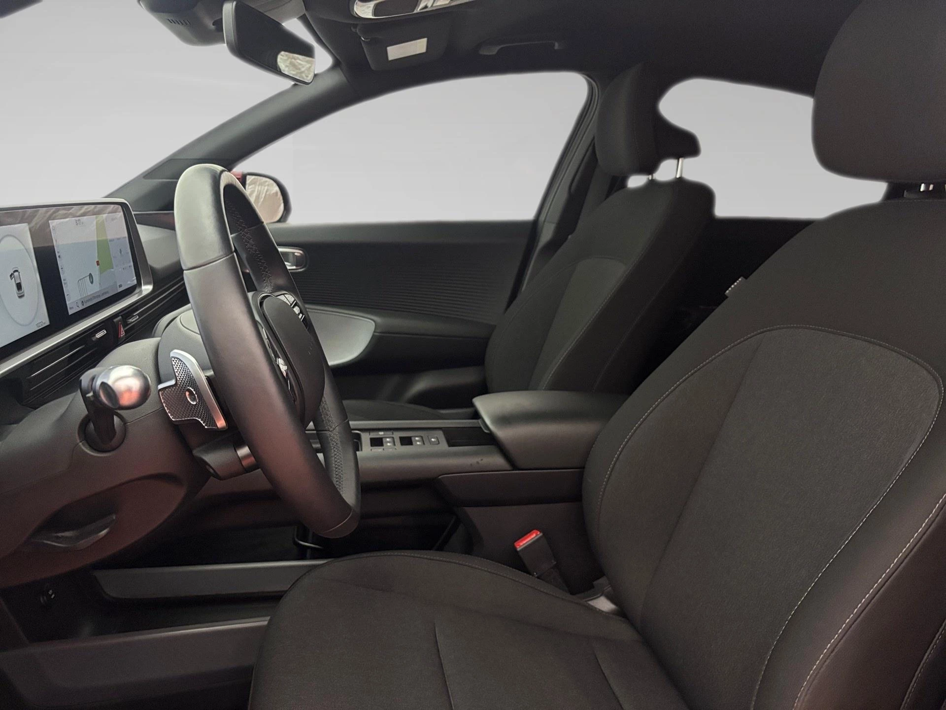 Hyundai-IONIQ 6-image-3