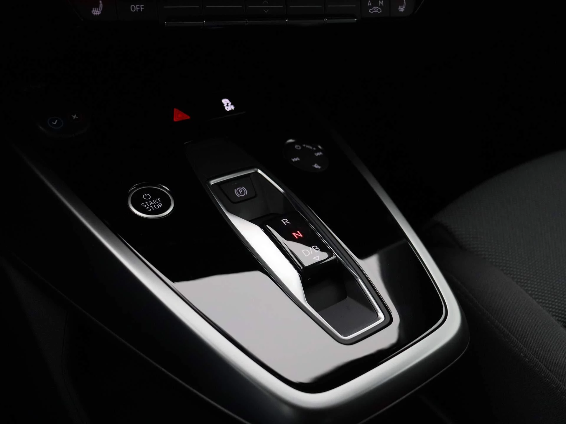 Audi-Q4 e-tron-image-20