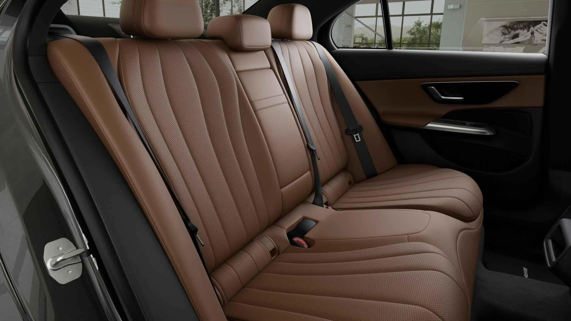 Mercedes-Benz-E-Klasse-image-10